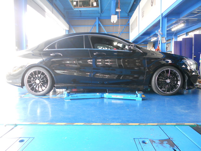 メルセデスベンツ　CLA45 H&Rダウンサス CLAクーペのH&Rダウンサス・マーベリック1212F・パナメリカーナ