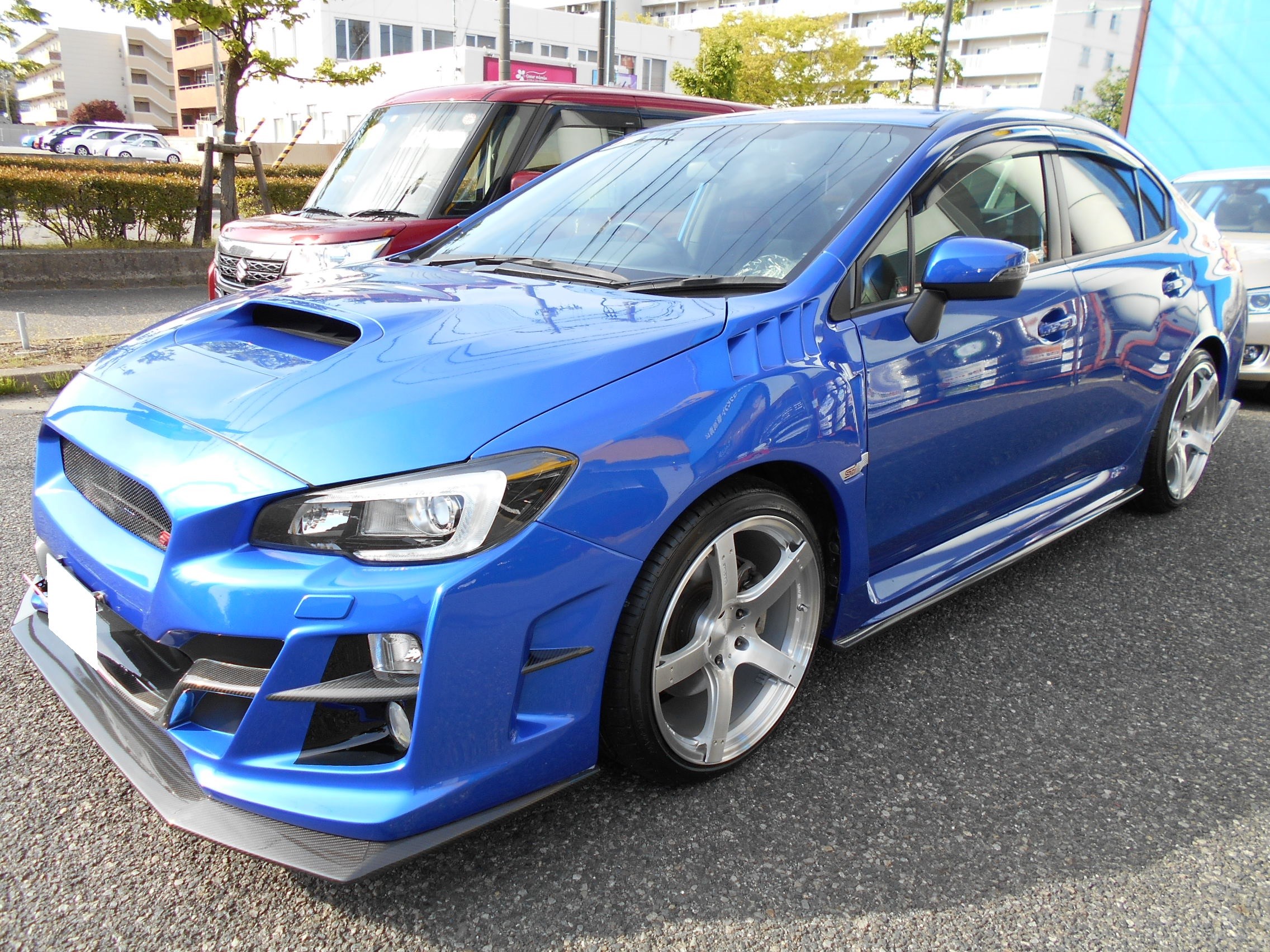 スバル Wrx S4 エアロ タイヤ ホイール オーナーズカーインデックス カスタマイズカー紹介 スタイルコクピット 新潟青山 お客さまの車高調 ドレスアップ カスタマイズなど加工取付事例車両の紹介