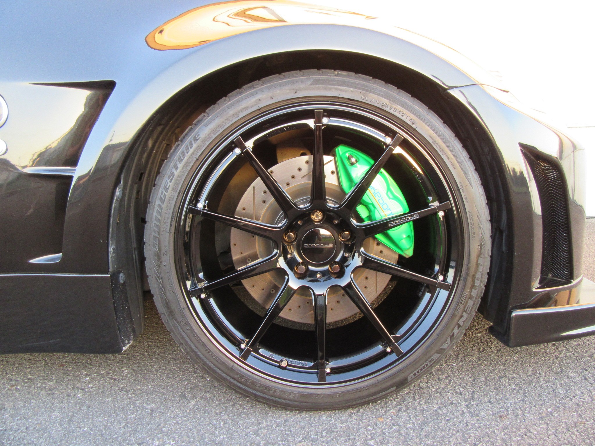 大人の選択「Prodrive(プロドライブ) GC-0100s」をZ33 大人の選択「Prodrive(プロドライブ) GC-0100s」をZ33