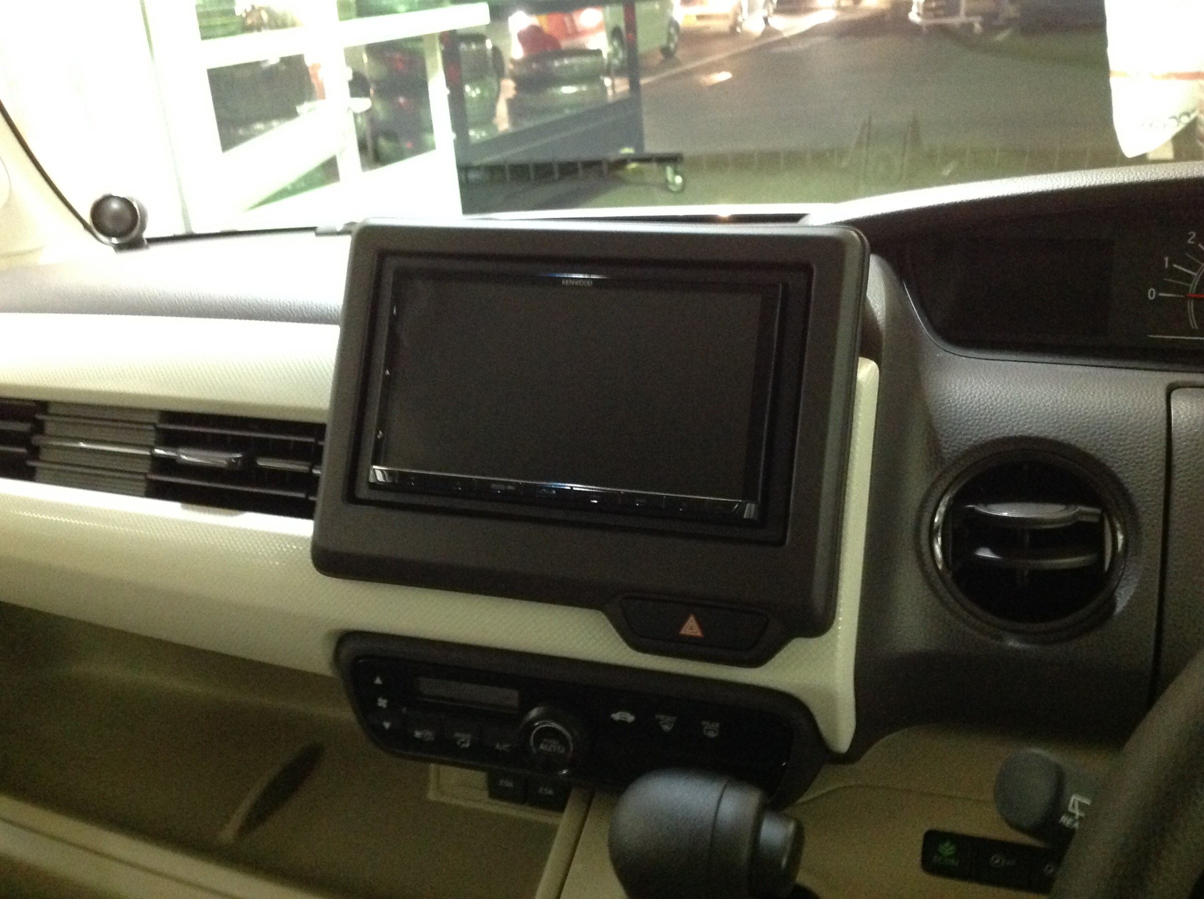 ナビとセットで ドラレコも Av カーナビ ドライブレコーダー Etc Av カーナビ ドライブレコーダー Etc Etc取付 セットアップ スタッフ日記 コクピット きねいわ 車のカスタマイズにかかわるスタッフより