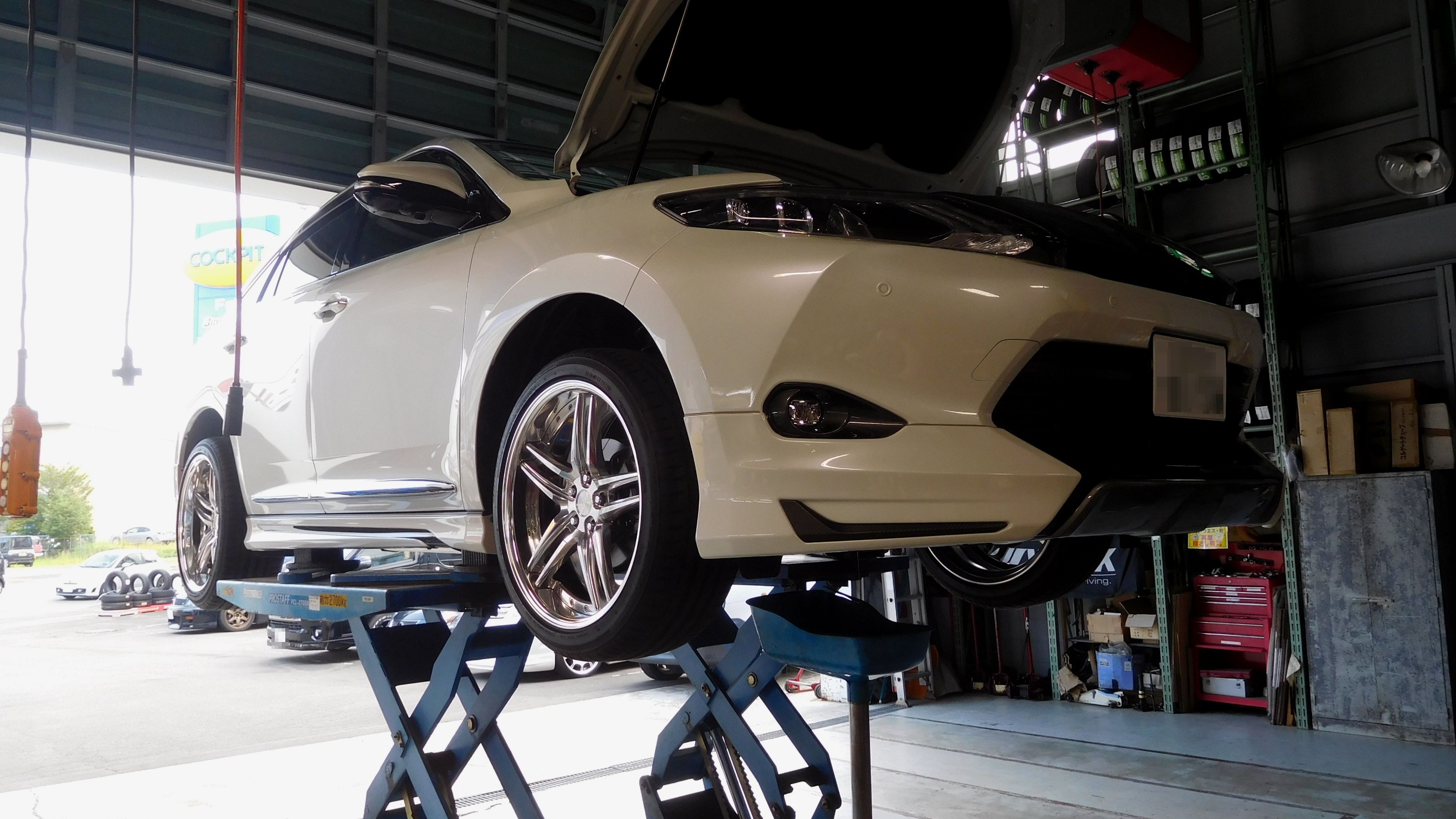 Power Cluster パワークラスター で エンジン デフオイル交換作業 トヨタ ハリアー Zsu65w トヨタ ハリアー メンテナンス オイル バッテリー他 メンテナンス オイル バッテリー他 デフオイル交換 Feel Book スタイルコクピット フィール 車の