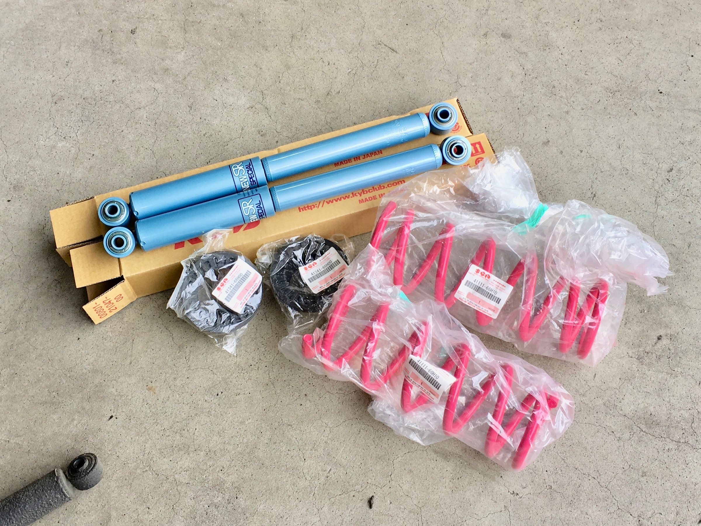 エブリイ 足廻りリフレッシュ☆彡 | スズキ エブリイワゴン 足まわり