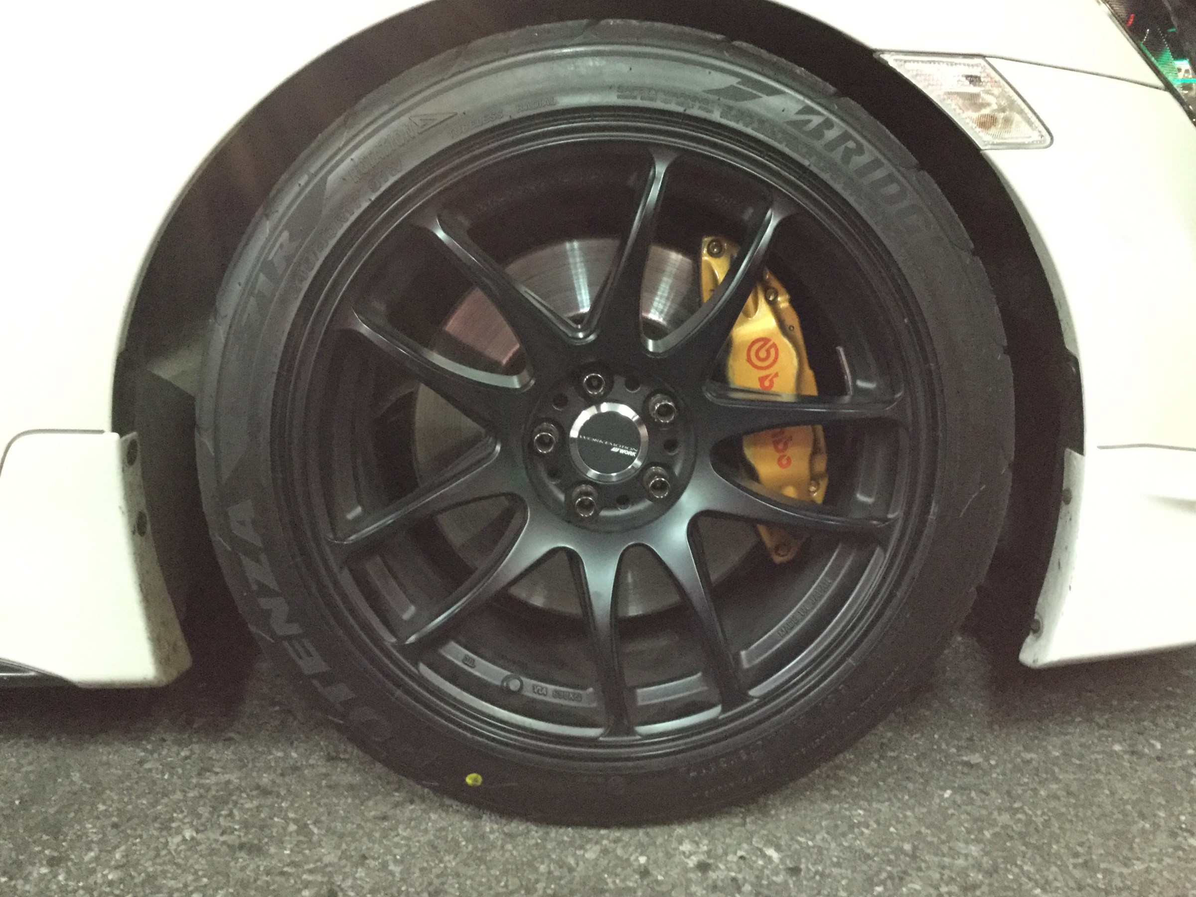 TOYOTA 86 POTENZA RE-71R タイヤ交換 245/40R17 | トヨタ 86 タイヤ