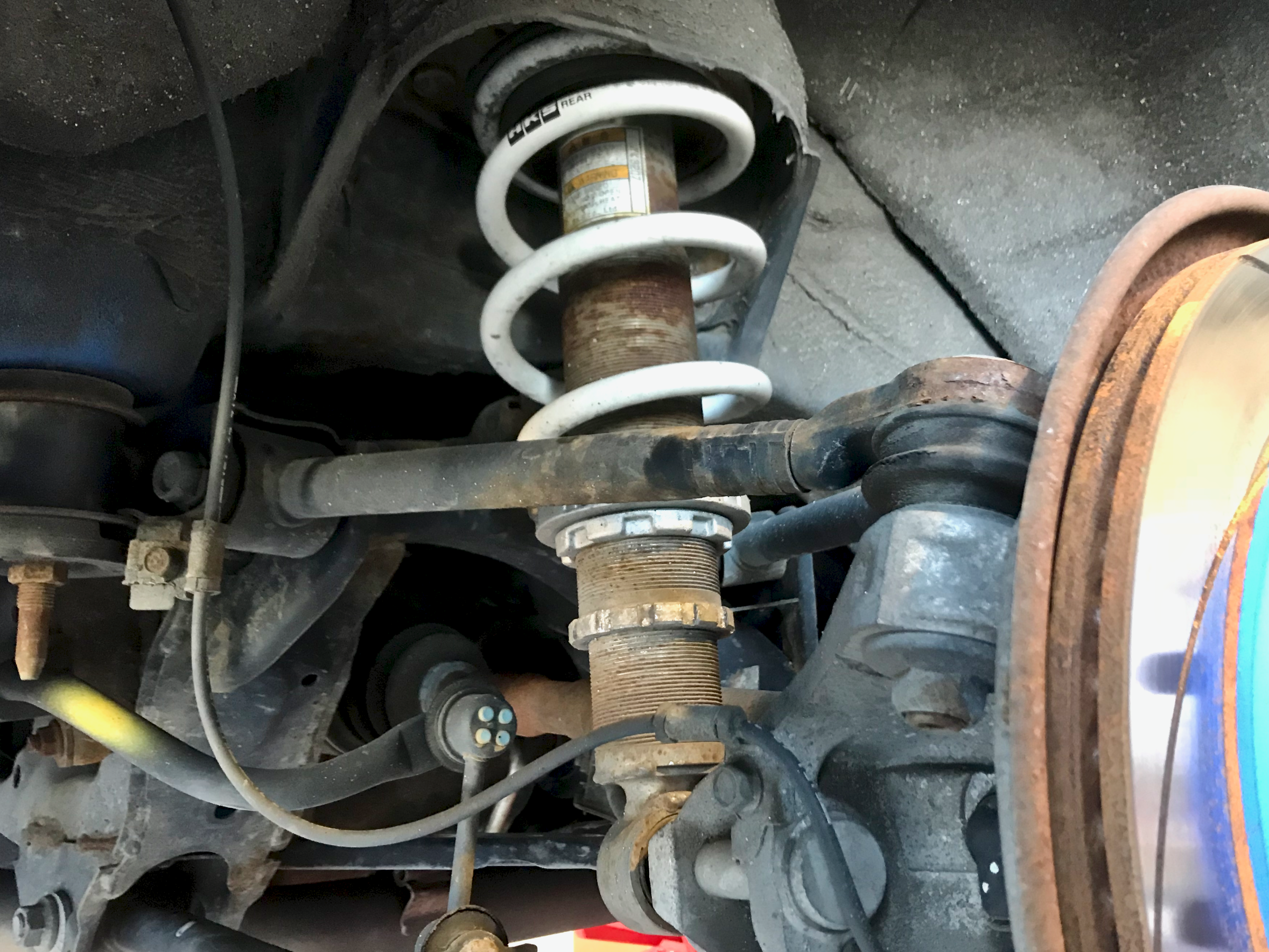 SE3P MAZDA RX-8の足廻りをOVER DRIVEの車高調Odula『蹴脚』で