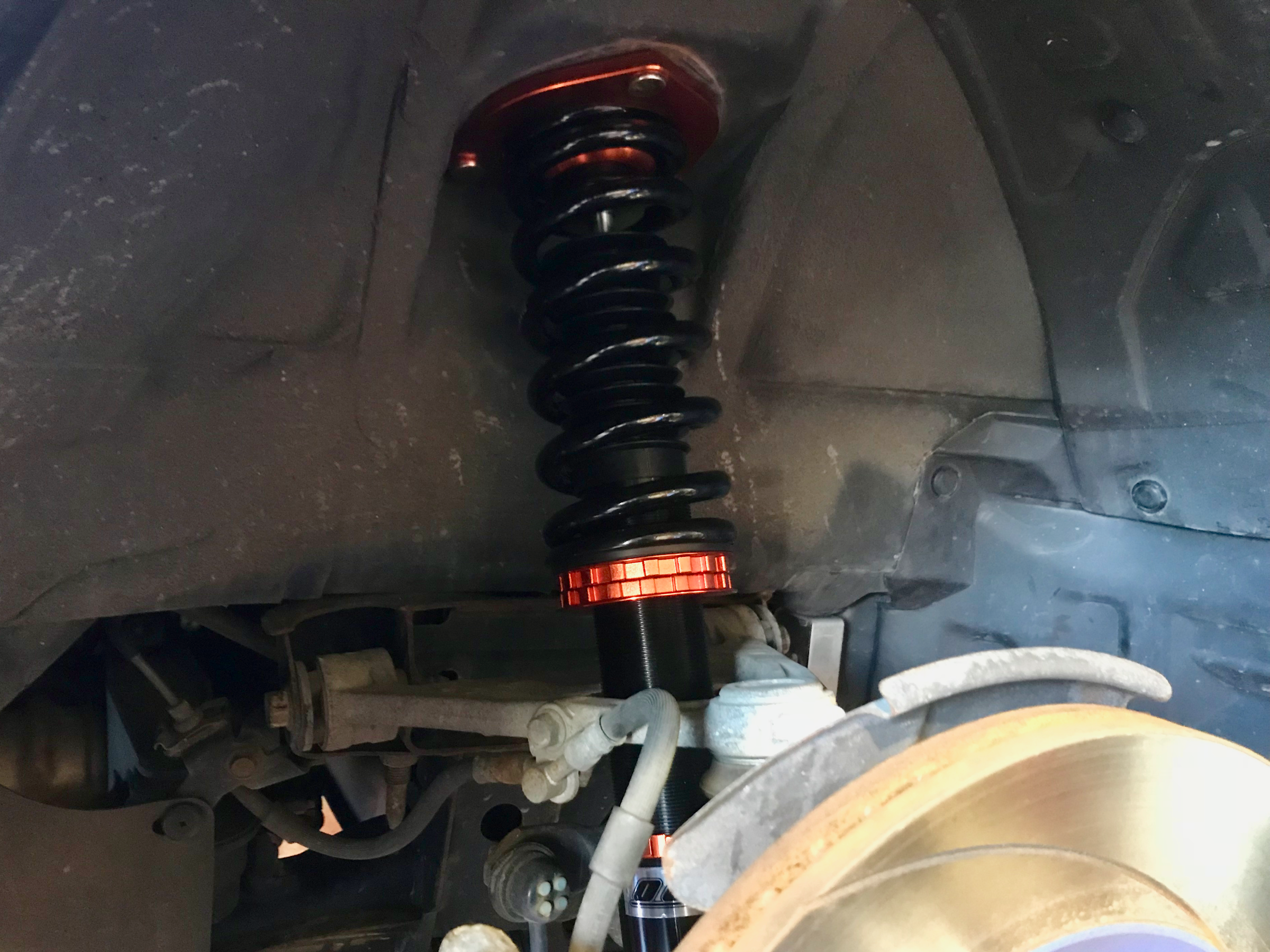 SE3P MAZDA RX-8の足廻りをOVER DRIVEの車高調Odula『蹴脚』で