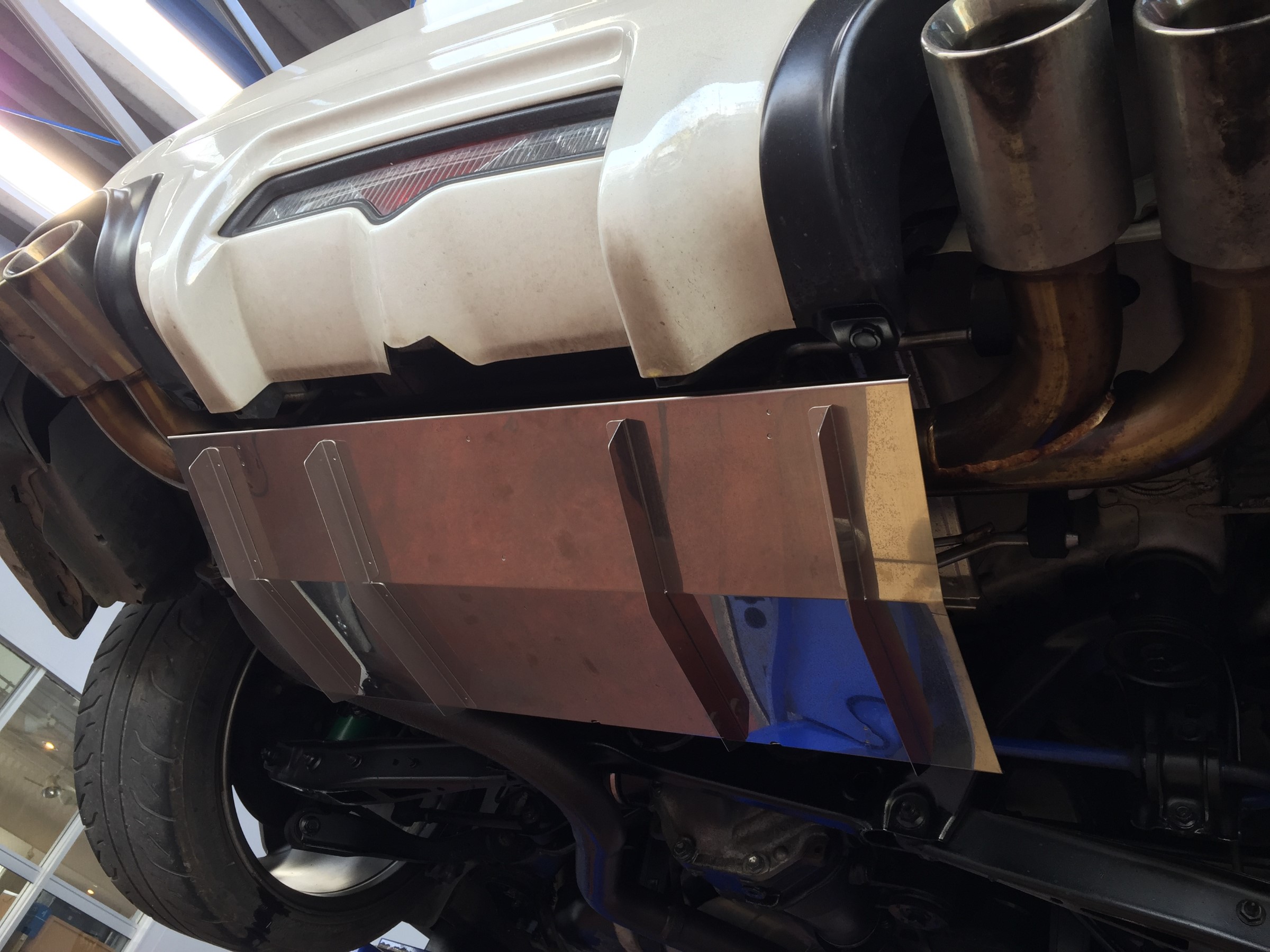 86・BRZ の定番メニューになりつつある ❞ HKS GT-SPEC ECU PACKAGE ❞ バンテージ巻きで最大効率UP！ | トヨタ 86  吸・排気系 | スタッフ 日記 | コクピット 荒井 | 車のカスタマイズにかかわるスタッフより