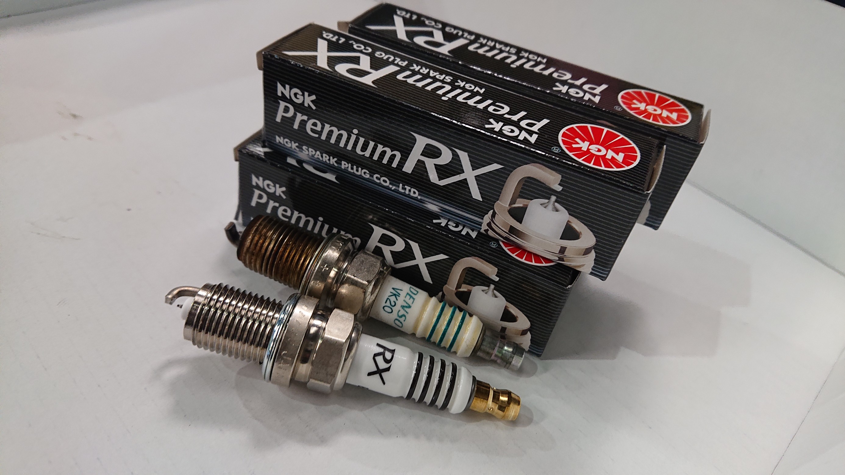 HIGH SPARK IGNITIONCOIL & NGK スパークプラグ Premium RX 取付