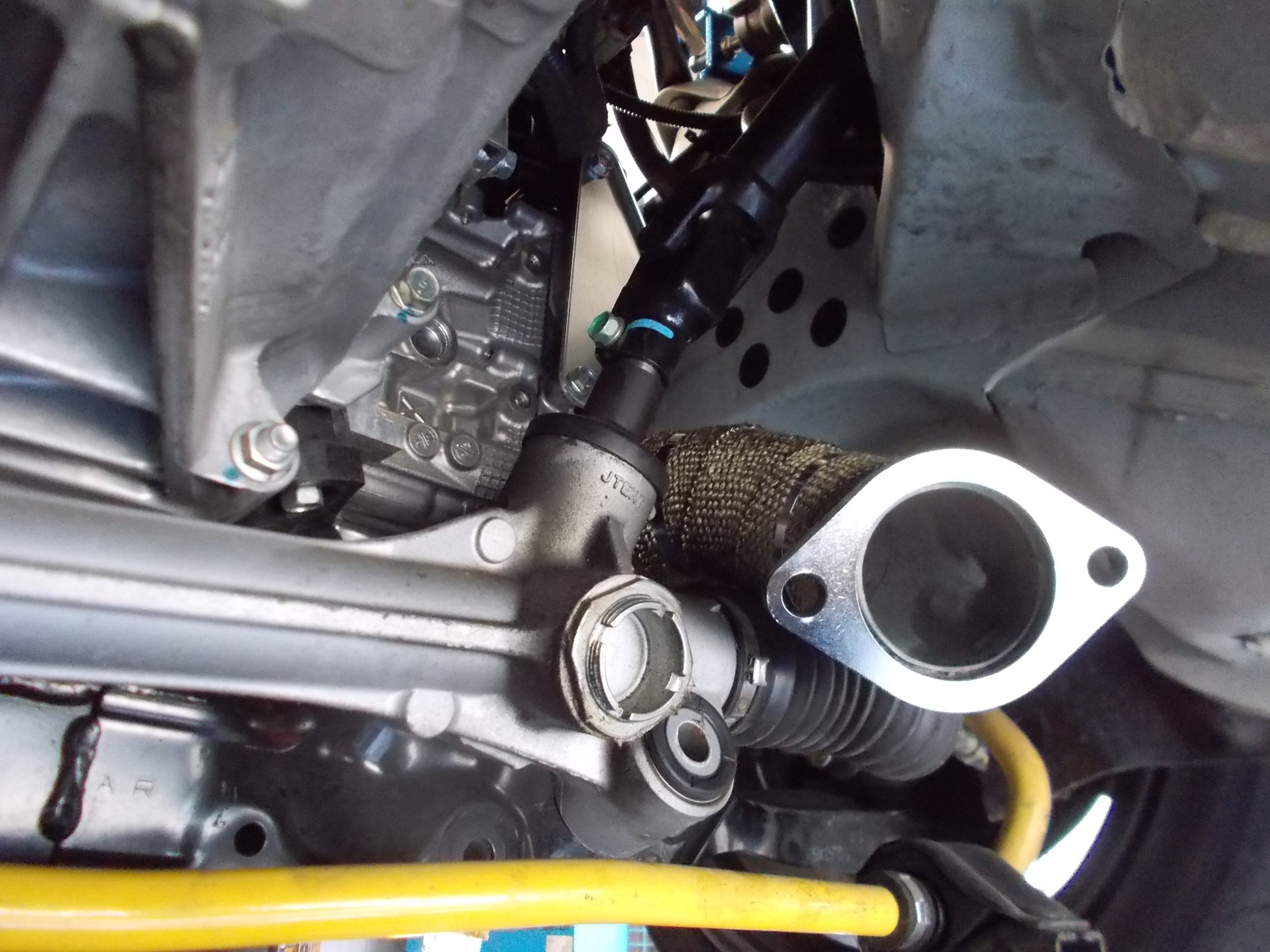 86 トラスト製「グレッディ オーバーパイプ」装着。 | トヨタ 86 吸