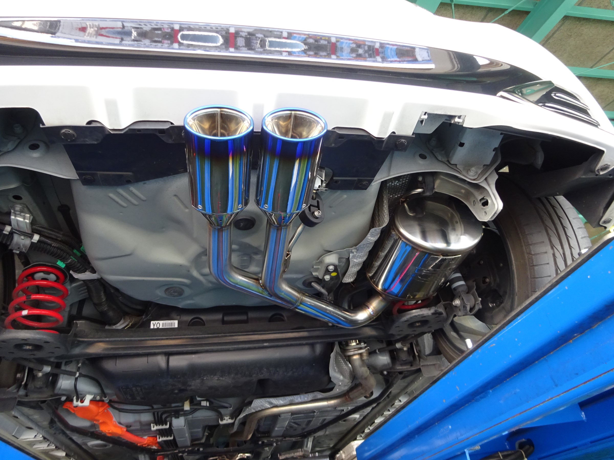 アクア ‼️ G's用 ガナドール センターマフラー 車検対応 PAE-042GST | GANADOR