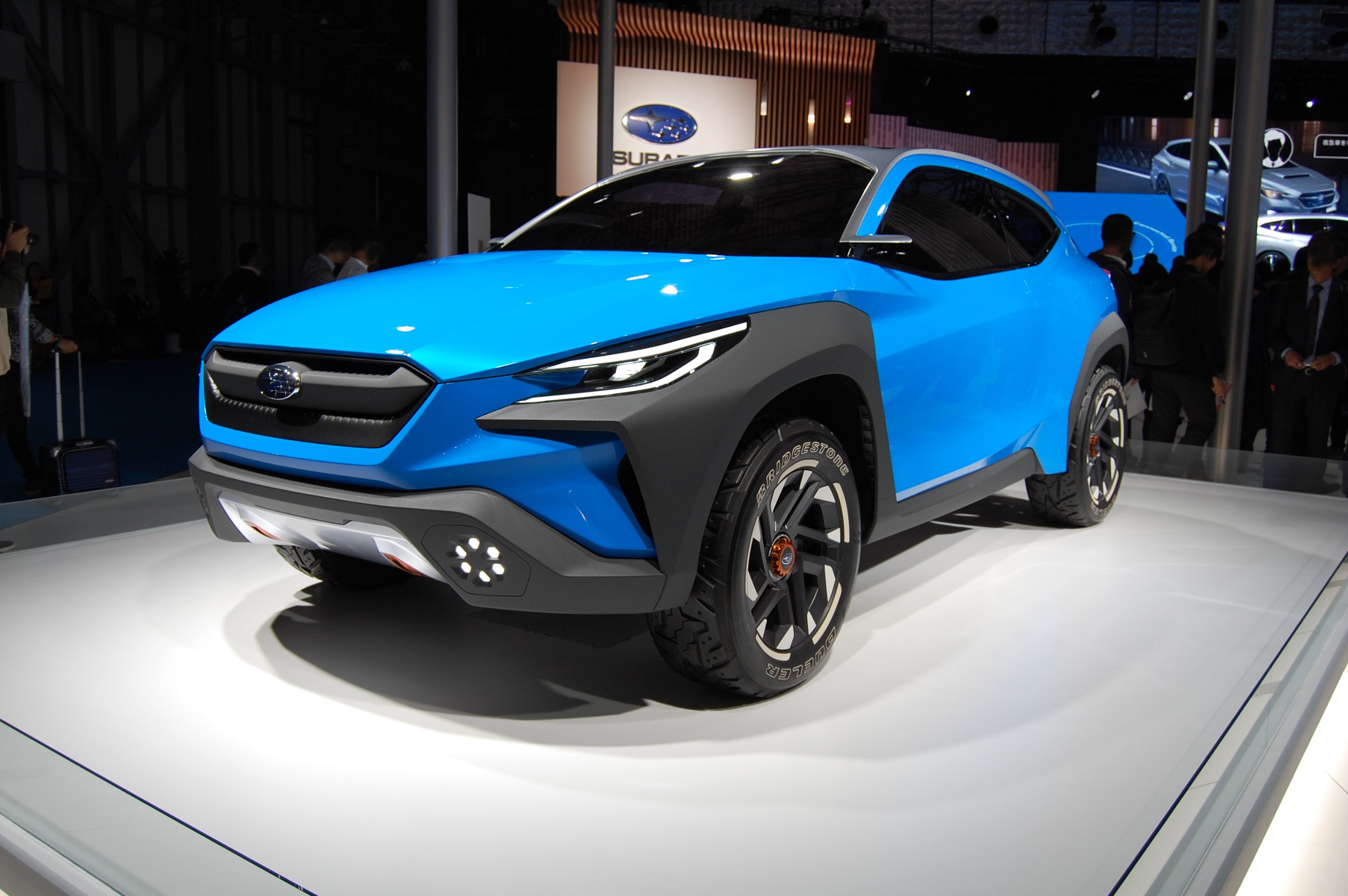 スバルコンセプトカー