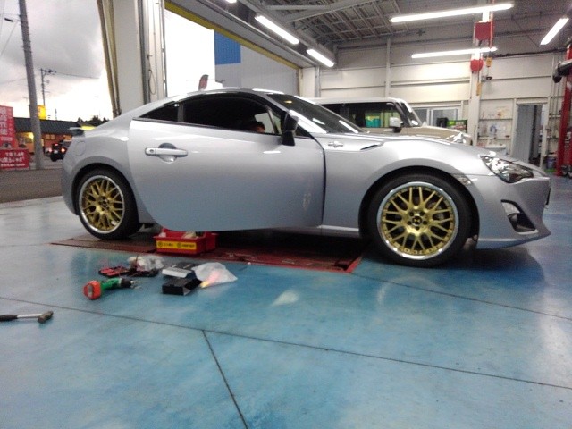 86にスロコン装着！ | トヨタ 86 インテリア HID・LED（その他電装系