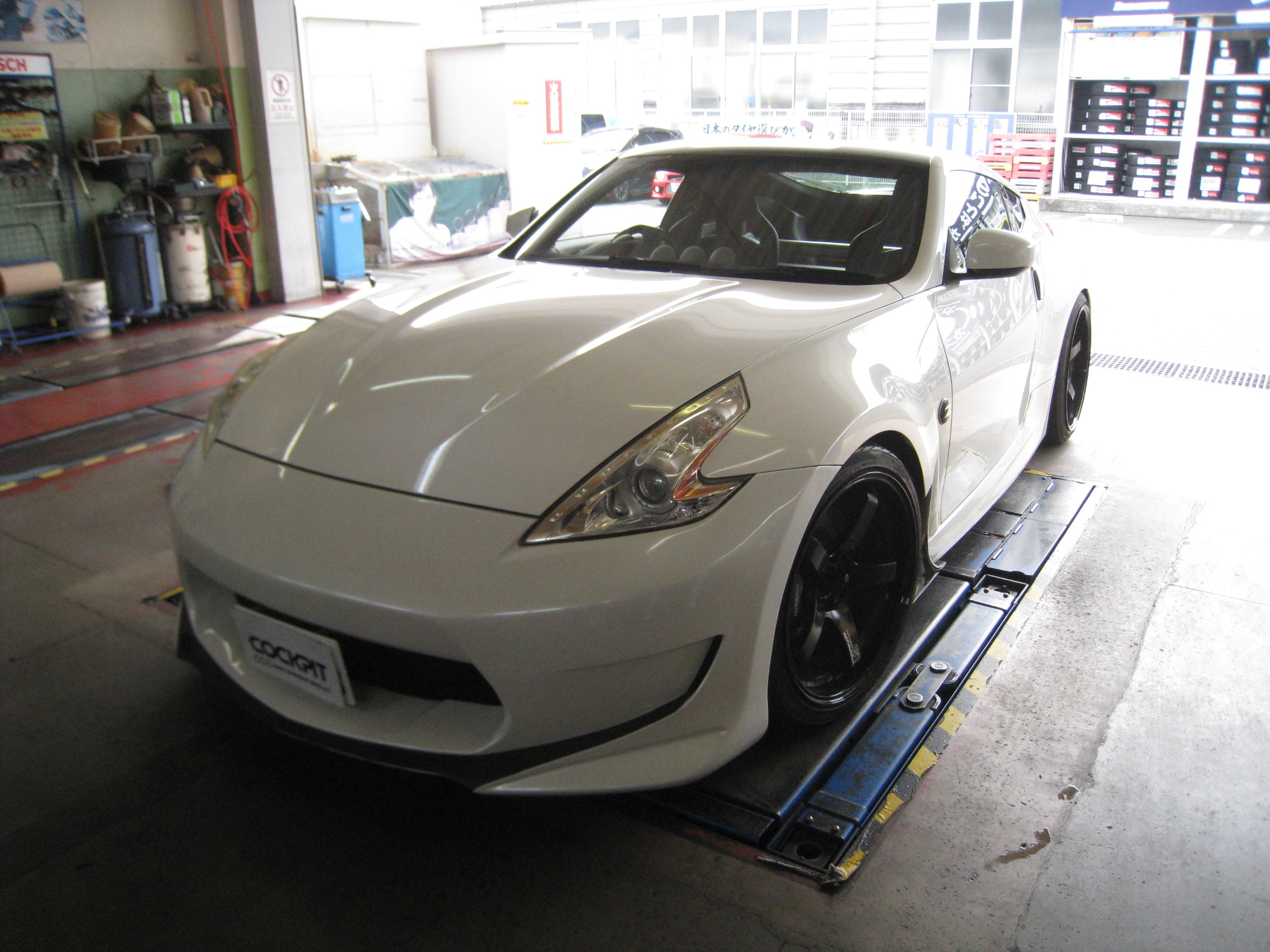 Z34 へレカロPRO RACER RMS取り付け | 今日の出来事