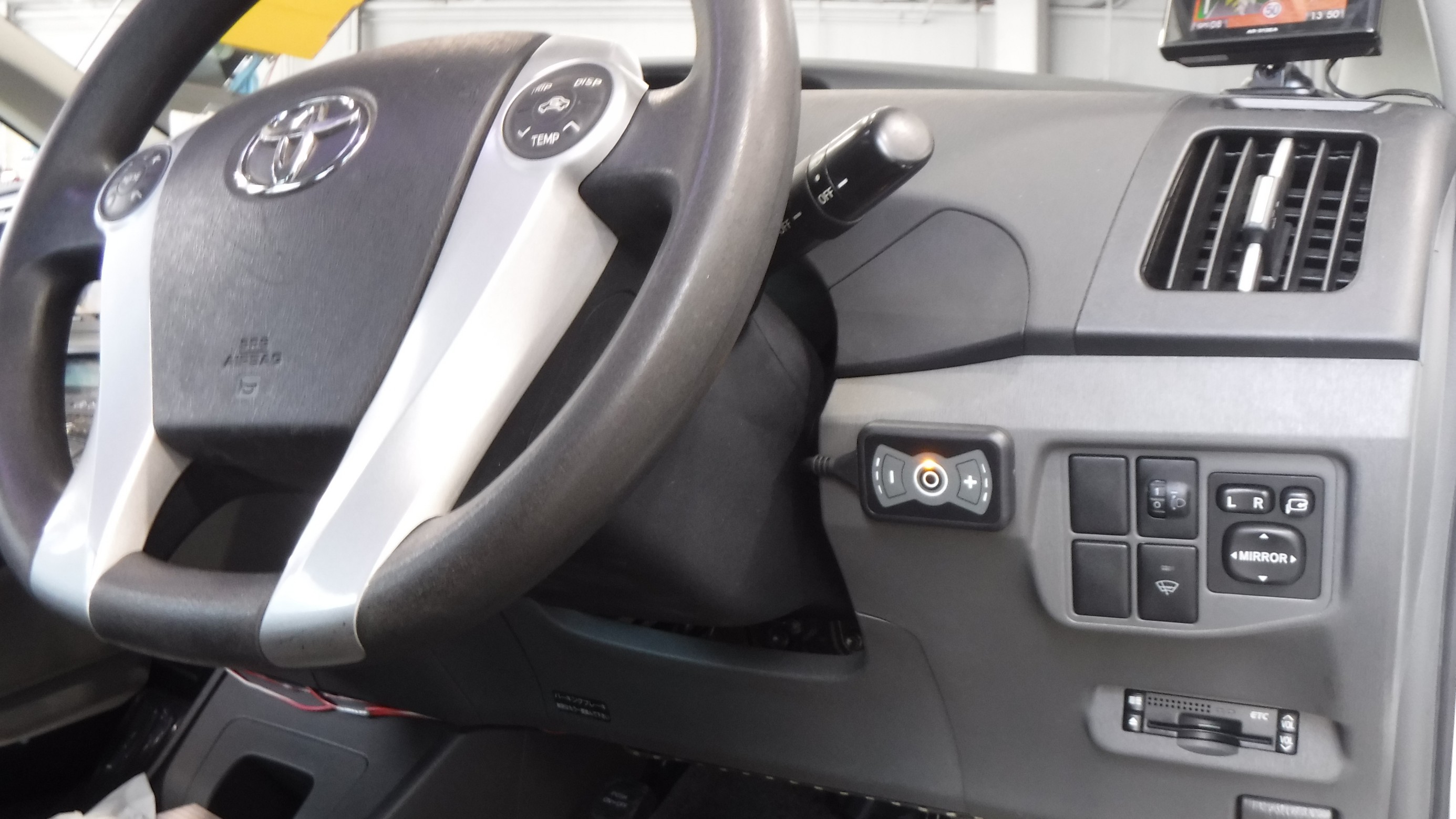 DTE SYSTEMS スロットルコントローラー New PPT 取付 ／ トヨタ