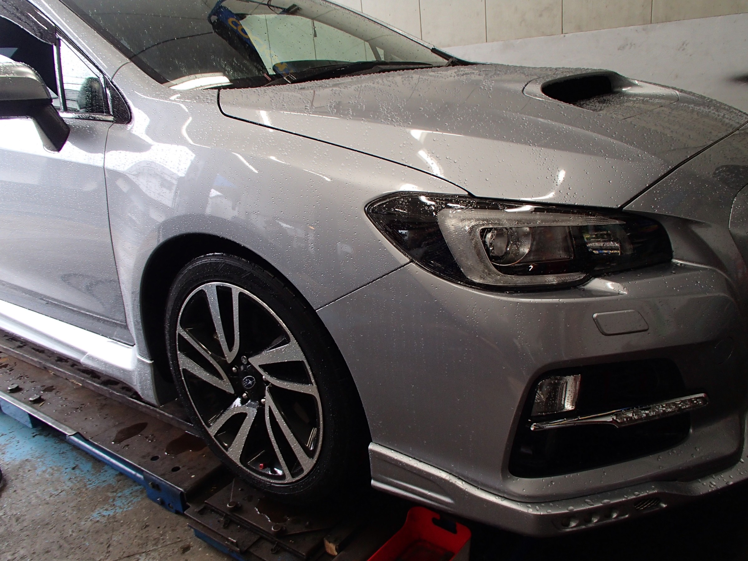 ドア補強スタビライザー スバル ピッチ32mm WRX フォレスター　レヴォーグ ドアスタビライザー取付け作業（スバル レヴォーグ・VM）by