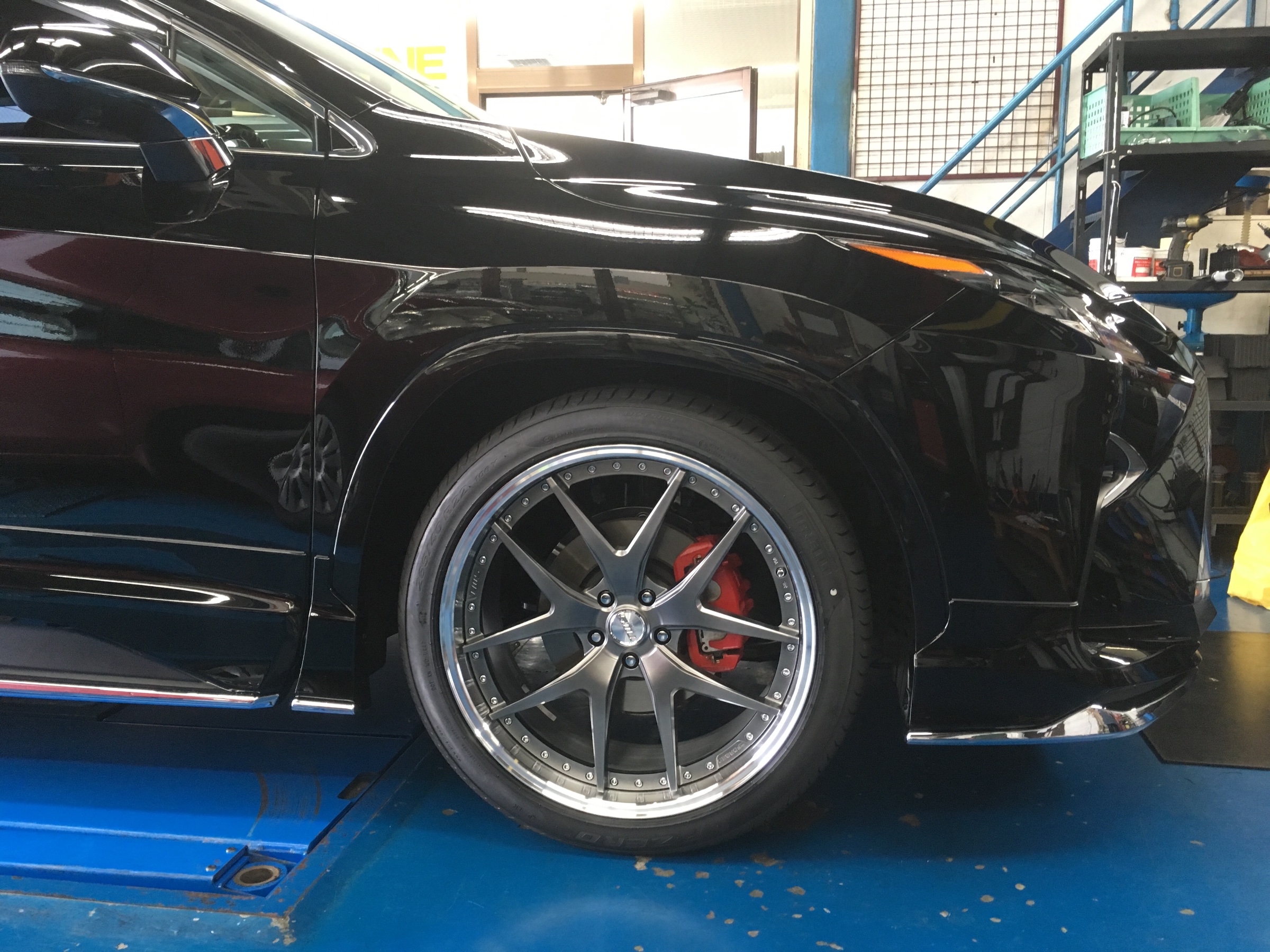 レクサスRXにタイヤ・ホイールセット | カスタマイズ日記 レクサスRXにタイヤ・ホイールセット | カスタマイズ日記