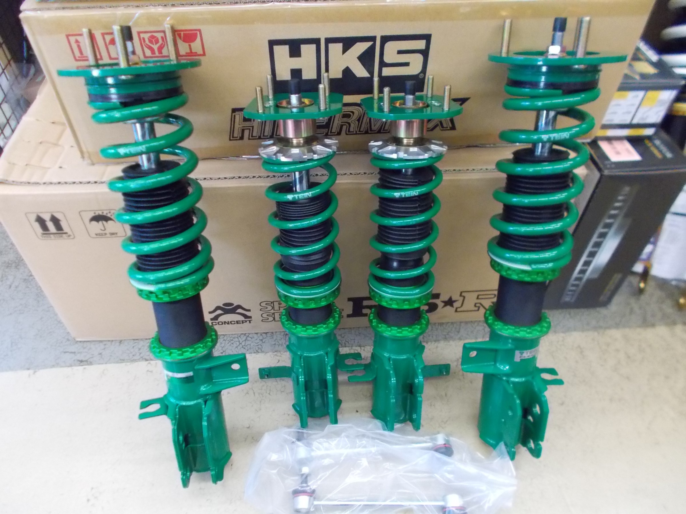 MR2 テイン製車高調「FLEX-Z」装着＆クスコ製「ピロボールテンション