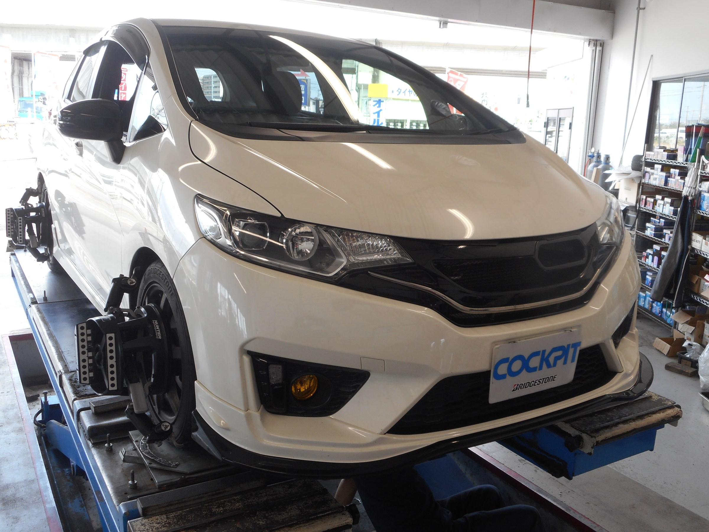 Basic☆i 車高調 支払い RS-R フィット/GP5/GP6/GK3/GK5