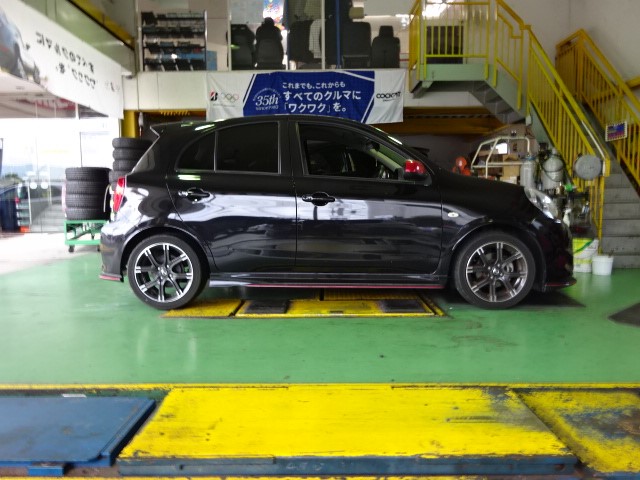 マーチニスモs 車高調取り付け 日産 マーチnismo S 足まわり サスペンション ブレーキ 足まわり サスペンション ブレーキ サスペンションパーツ関連取付 スタッフ日記 コクピット さつま岸和田