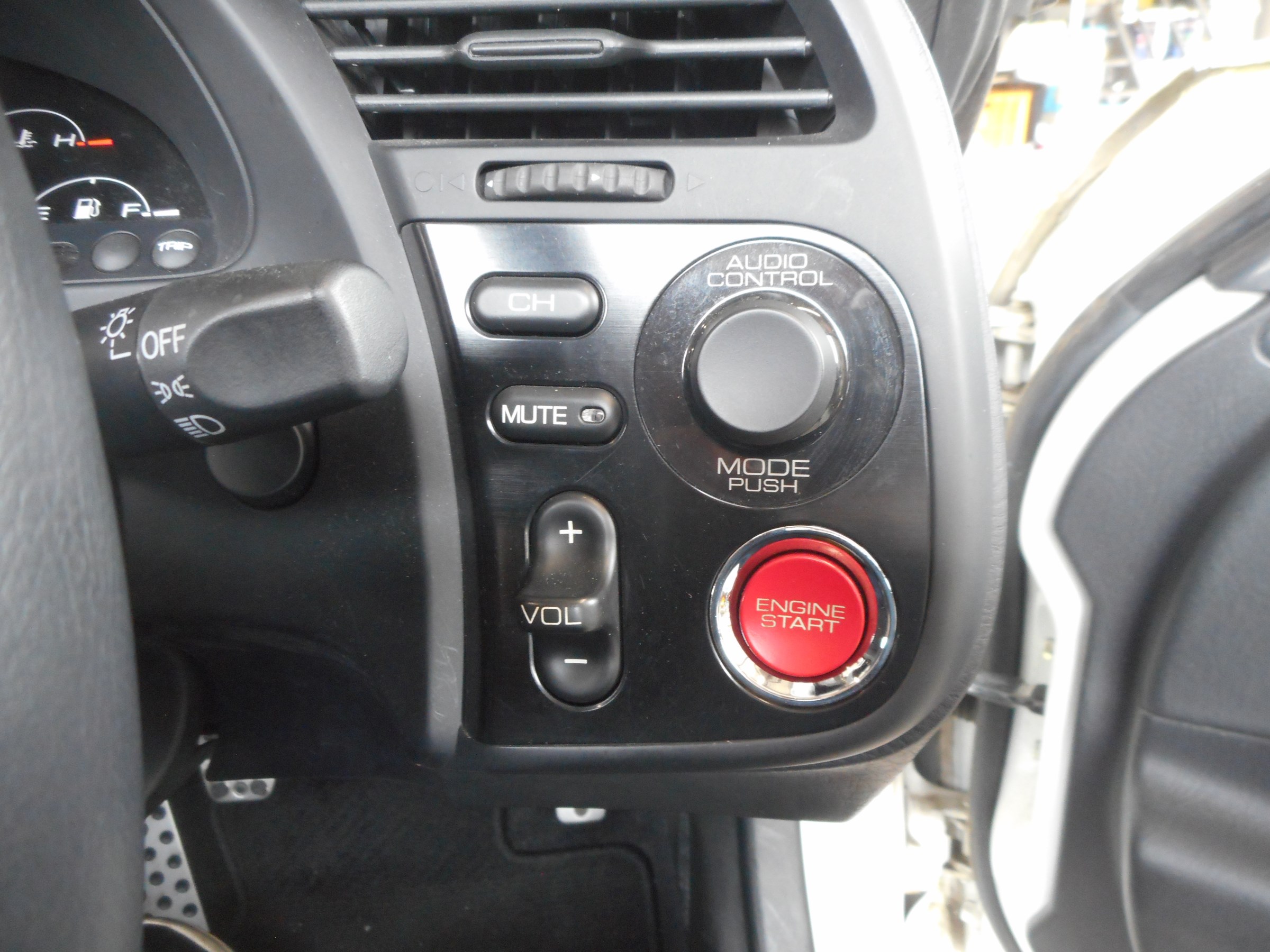 S00 Ap2 ナビゲーション取り付けました ホンダ S00 カスタマイズ別ショーケース コクピット 名取 お店の取付 加工事例紹介