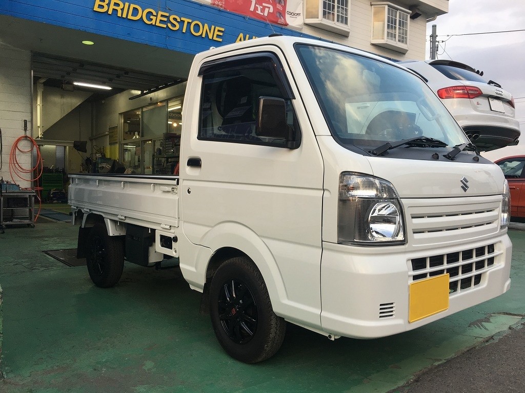 働く車もカスタマイズ スズキ キャリイ DA16T その1 | スズキ キャリイ その他パーツ | スタッフ日記 | コクピット コジマ | 車のカスタマイズにかかわるスタッフより 働く車もカスタマイズ スズキ キャリイ DA16T その1 | スズキ キャリイ その他パーツ | スタッフ日記 | コクピット コジマ | 車のカスタマイズにかかわるスタッフより