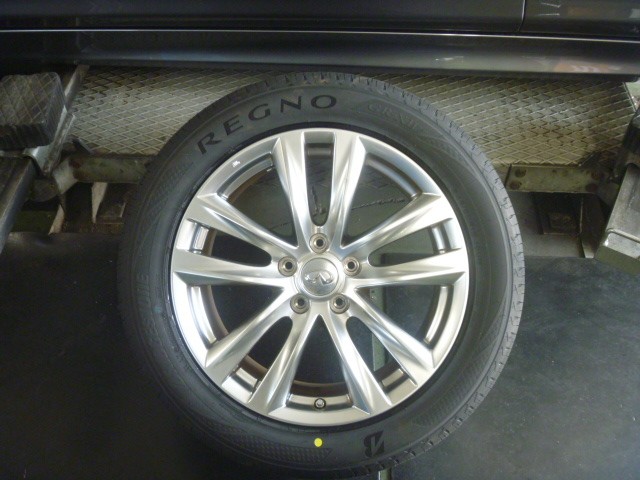 REGNO GR-XⅡ | 日産 フーガ タイヤ タイヤ > タイヤ・ホイール交換 
