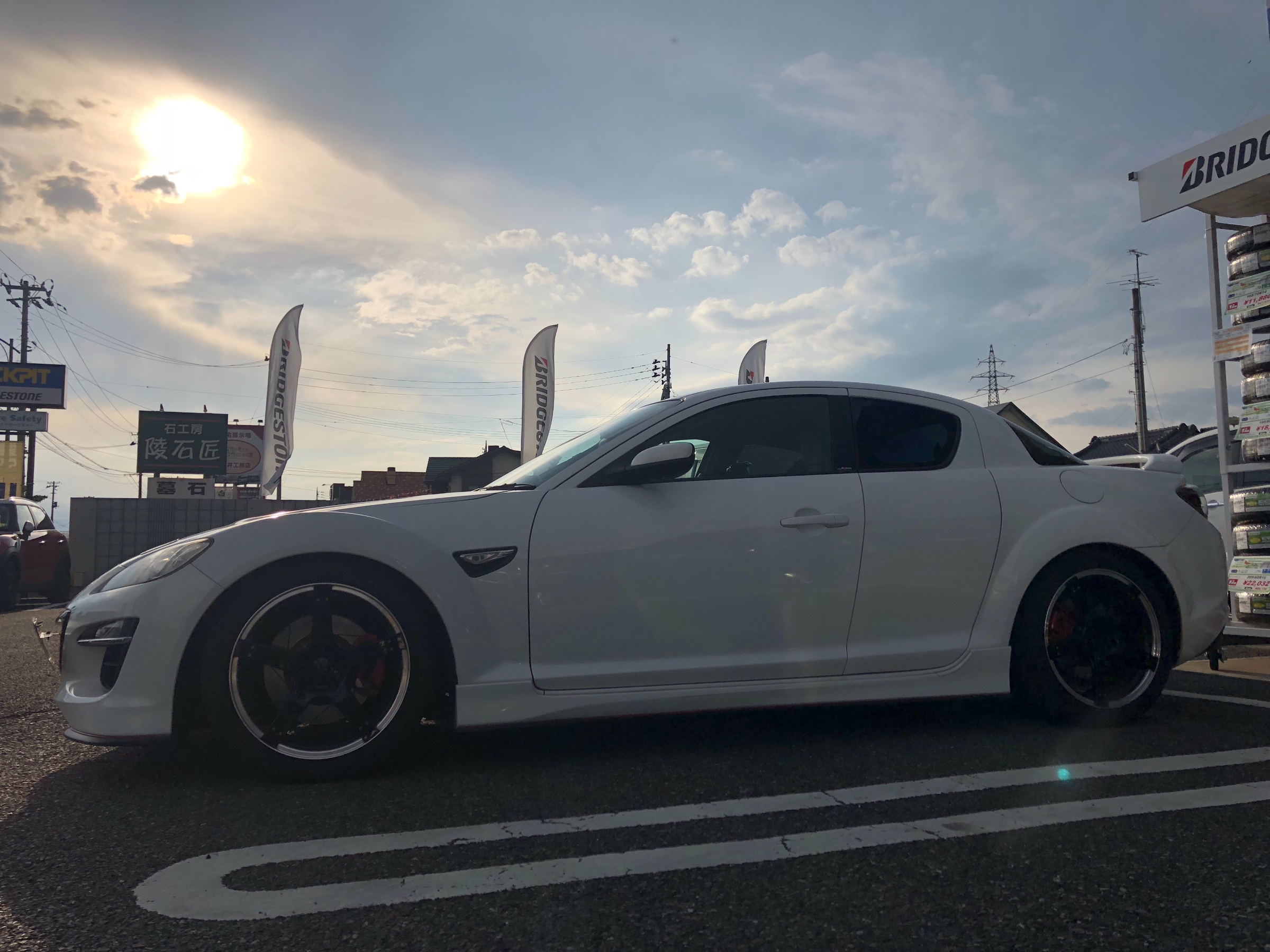 RECARO PRO RACER RMS ｘ マツダ RX-8 SE3P 究極のホールディング性能を体感あれ！！ | マツダ RX-8 インテリア  インテリア > ステアリング/シート交換 | スタッフ 日記 | コクピット 荒井 | 車のカスタマイズにかかわるスタッフより
