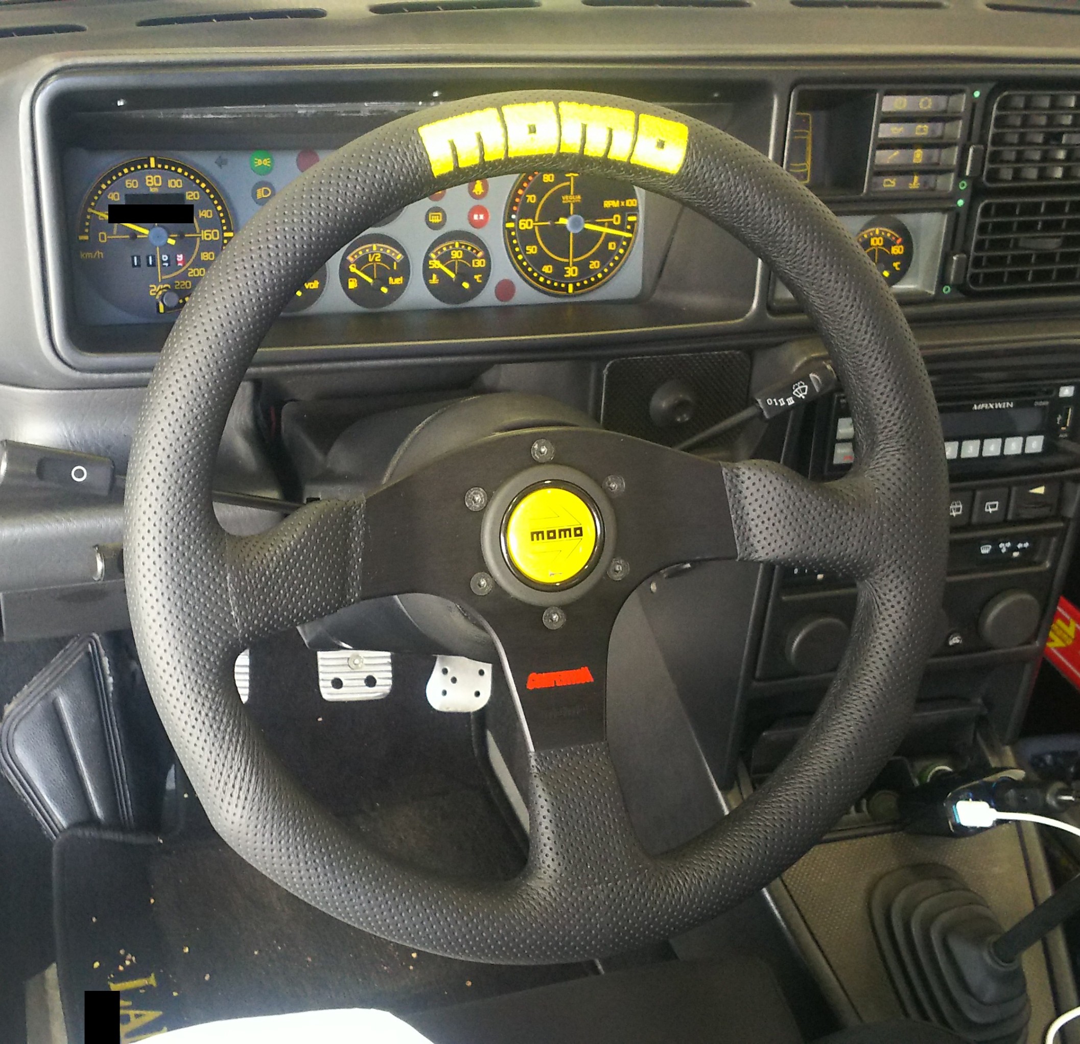 お買得！】 MOMO MARTINI RACING ステアリング ハンドル 超美品 希少
