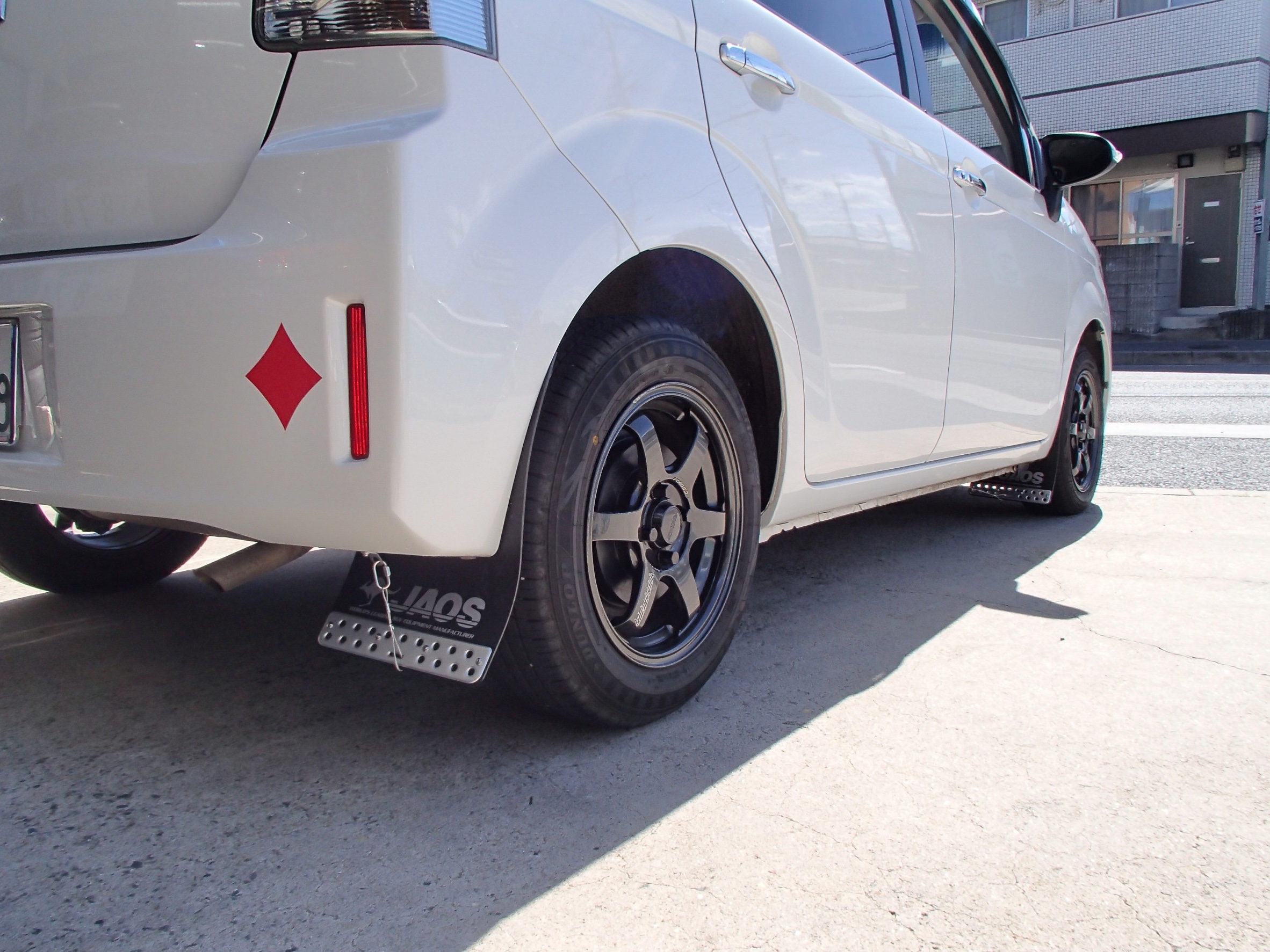 トヨタ スペイド マッドガード 取り付け トヨタ スペイド エクステリア Kameoka Diary コクピット 亀岡 車 のカスタマイズにかかわるスタッフより
