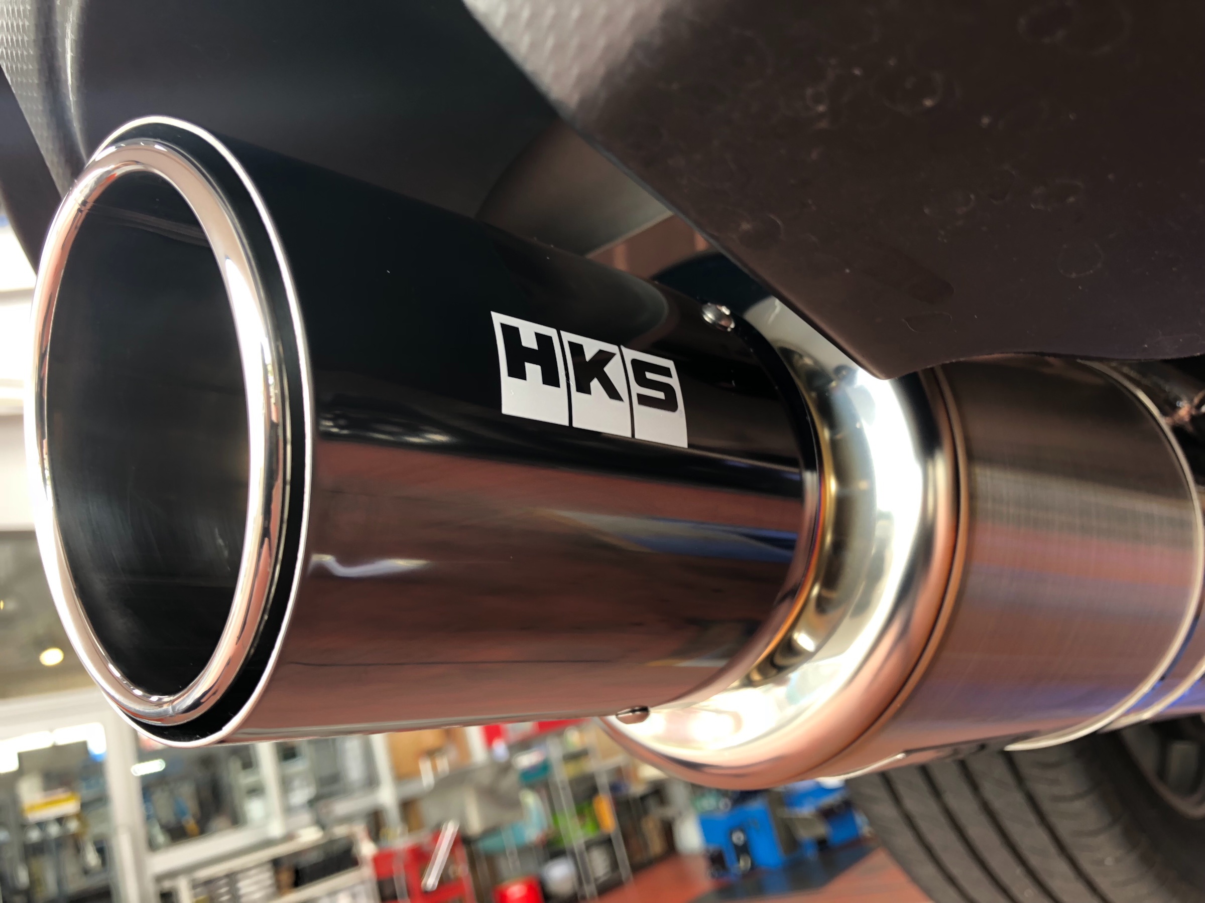 好評 HKS マフラー ハイパワー スペックL 2 トヨタ ヤリスクロス