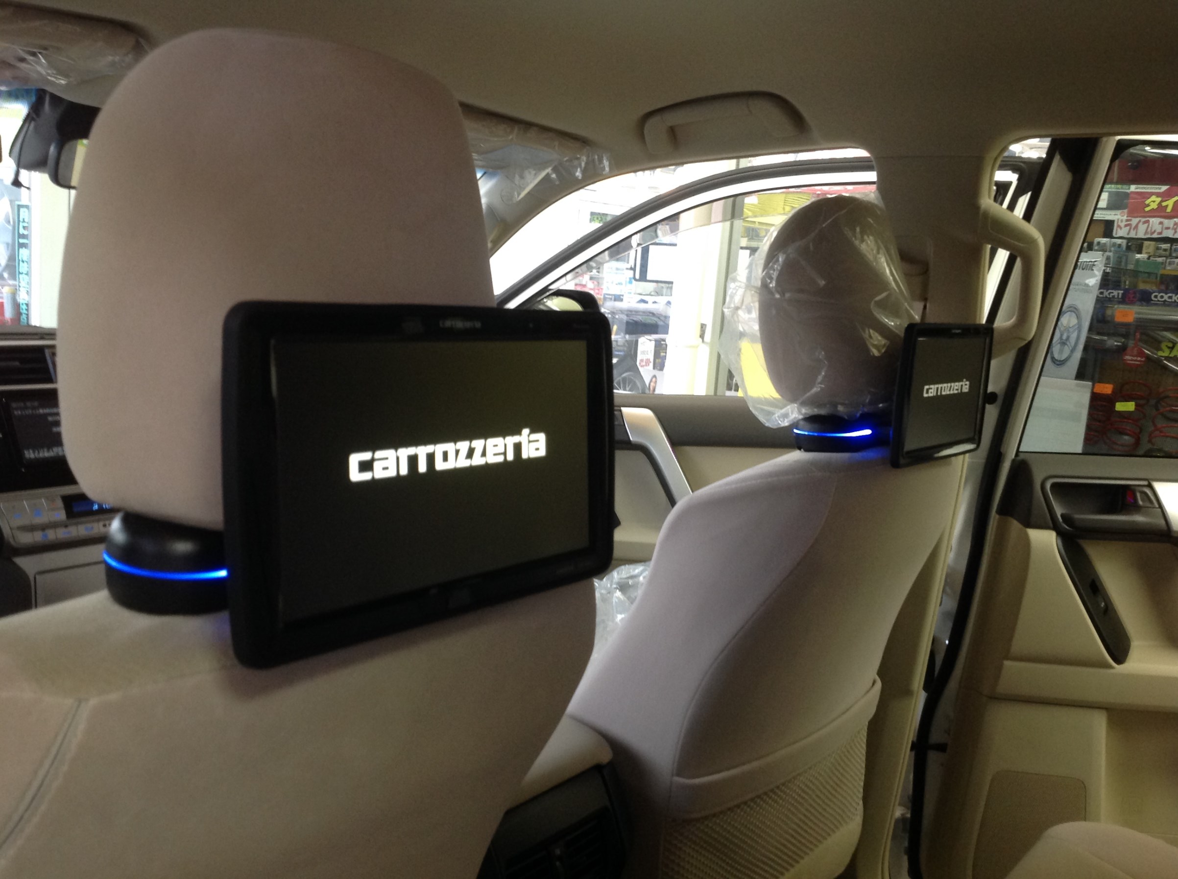 ランクルプラドさん完成ですぅ トヨタ ランドクルーザープラド Av カーナビ ドライブレコーダー Etc Av カーナビ ドライブレコーダー Etc Etc取付 セットアップ スタッフ日記 コクピット きねいわ 車 のカスタマイズにかかわるスタッフより