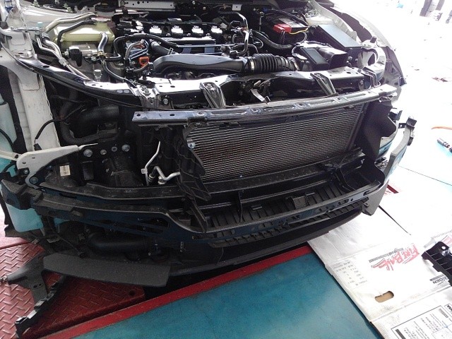 Fk7 シビックをライトチュ ン ホンダ シビック Hid Led その他電装系 スタッフ日記 コクピット 107 車のカスタマイズにかかわるスタッフより