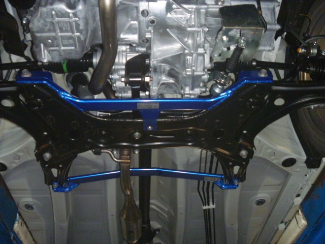 Ha36 アルトワークスのボディ補強 スズキ アルトワークス 足まわり サスペンション ブレーキ 足まわり サスペンション ブレーキ ボデー剛性パーツ アフターパーツ取り付け事例 コクピット 麻生 お店の得意技紹介