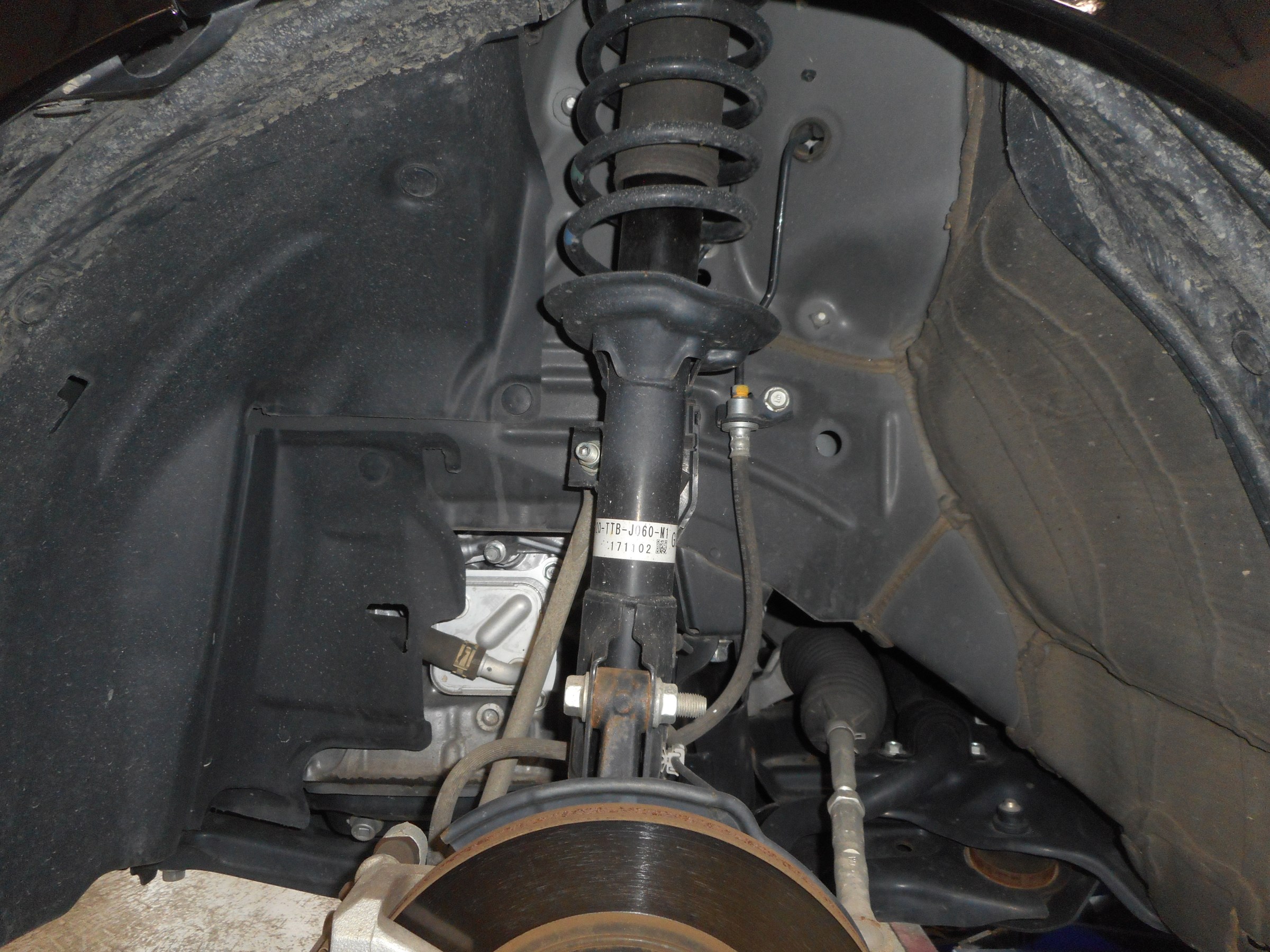ｎ Box Jf4 車高調取り付けました 足まわり サスペンション ブレーキ カスタマイズ別ショーケース コクピット 名取 お店の取付加工事例紹介