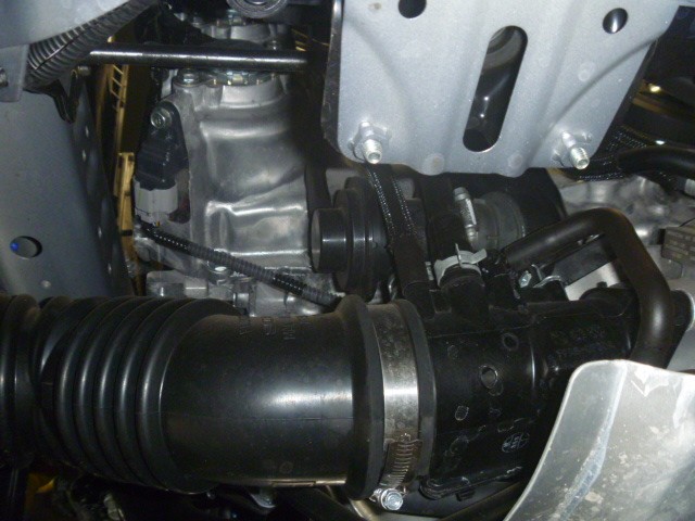 レヴォーグに強化ブローオフバルブの取り付け スバル レヴォーグ 吸 排気系 吸 排気系 吸排気系関連パーツ取付 アフターパーツ取り付け事例 コクピット 麻生 お店の得意技紹介