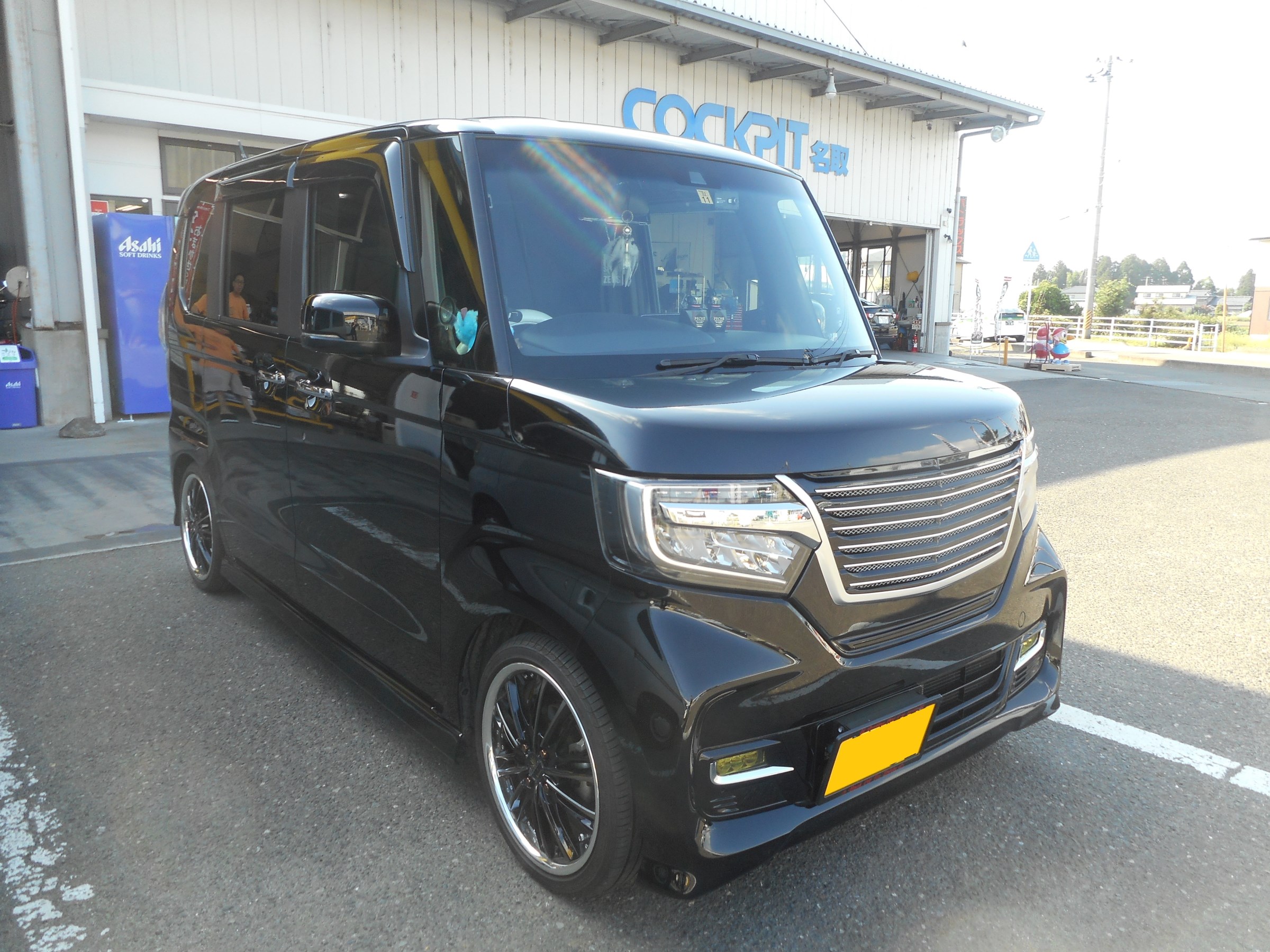 N-BOXカスタムBlackStyle　TAIN車高調 JF2 N-BOX カスタム 4WD車をTEIN FLEX Z でローダウン。 | 中川