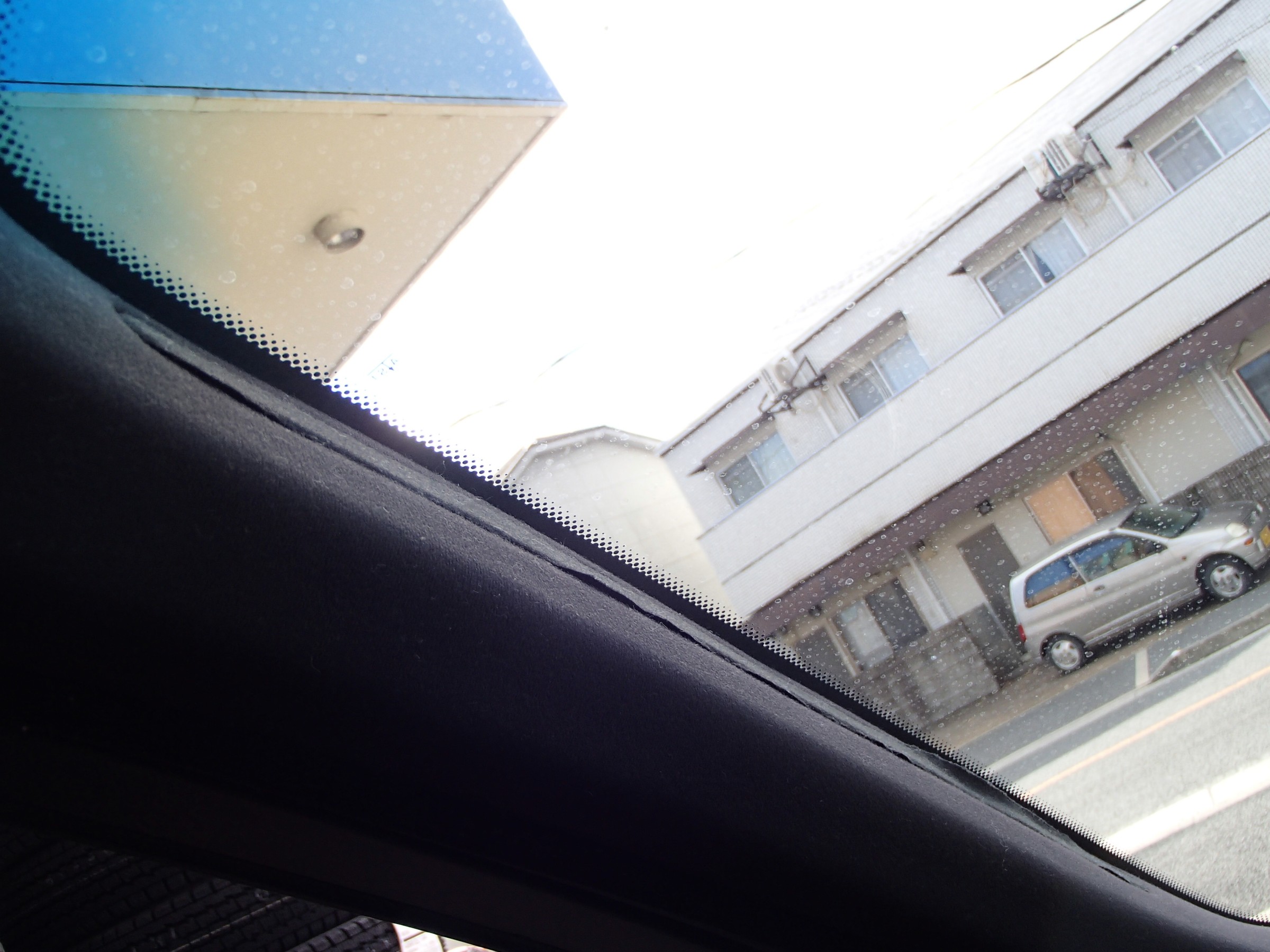 Bmw 3シリーズ E46 天井貼り替え Bmw 3シリーズ インテリア インテリア 内装張替え Kameoka Diary コクピット 亀岡 車のカスタマイズにかかわるスタッフより