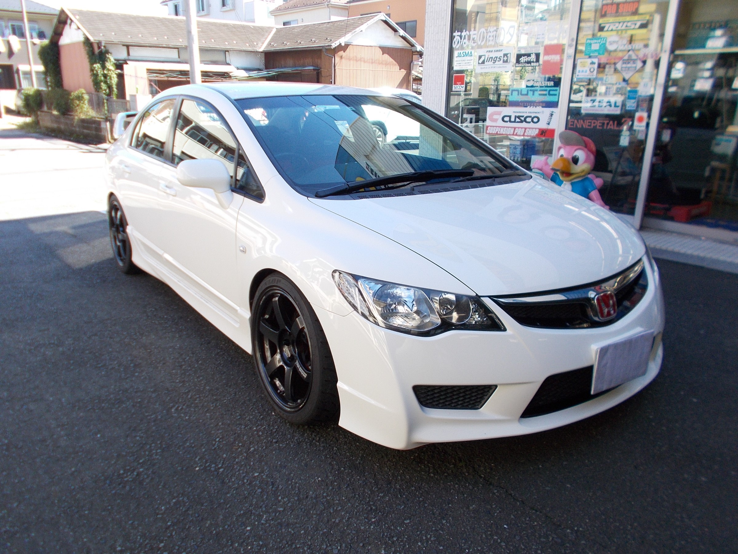 シビック タイプr エンジンオイル 持込み ブレーキフルード交換及びエア抜き ホンダ シビックタイプr 足まわり サスペンション ブレーキ 足まわり サスペンション ブレーキ ブレーキフルード交換 エア抜き 作業日誌 コクピット 川越 お店の得意
