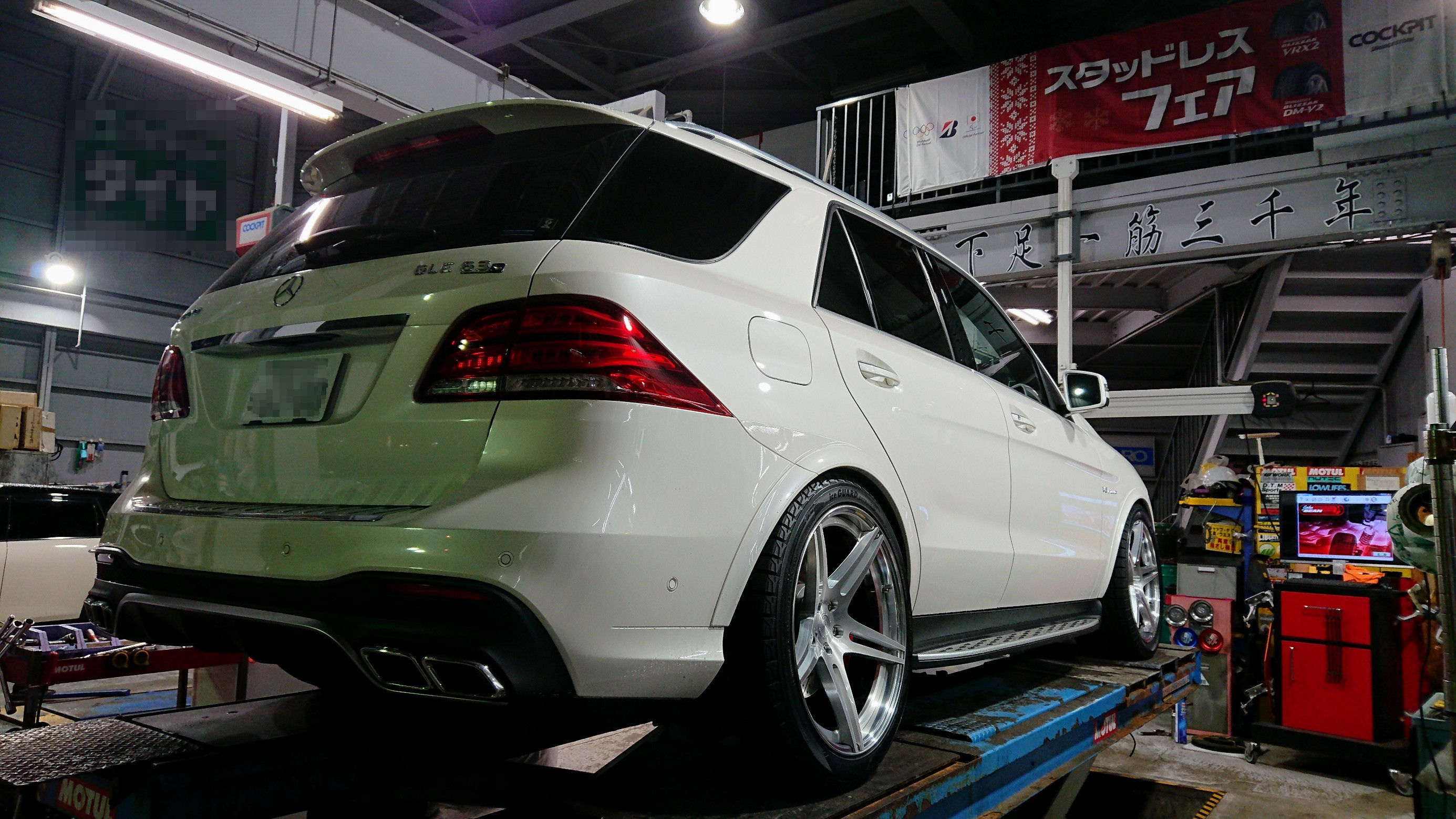 BC FORGED（ビーシーフォージド）HB09 取付 ／ Mercedes-AMG