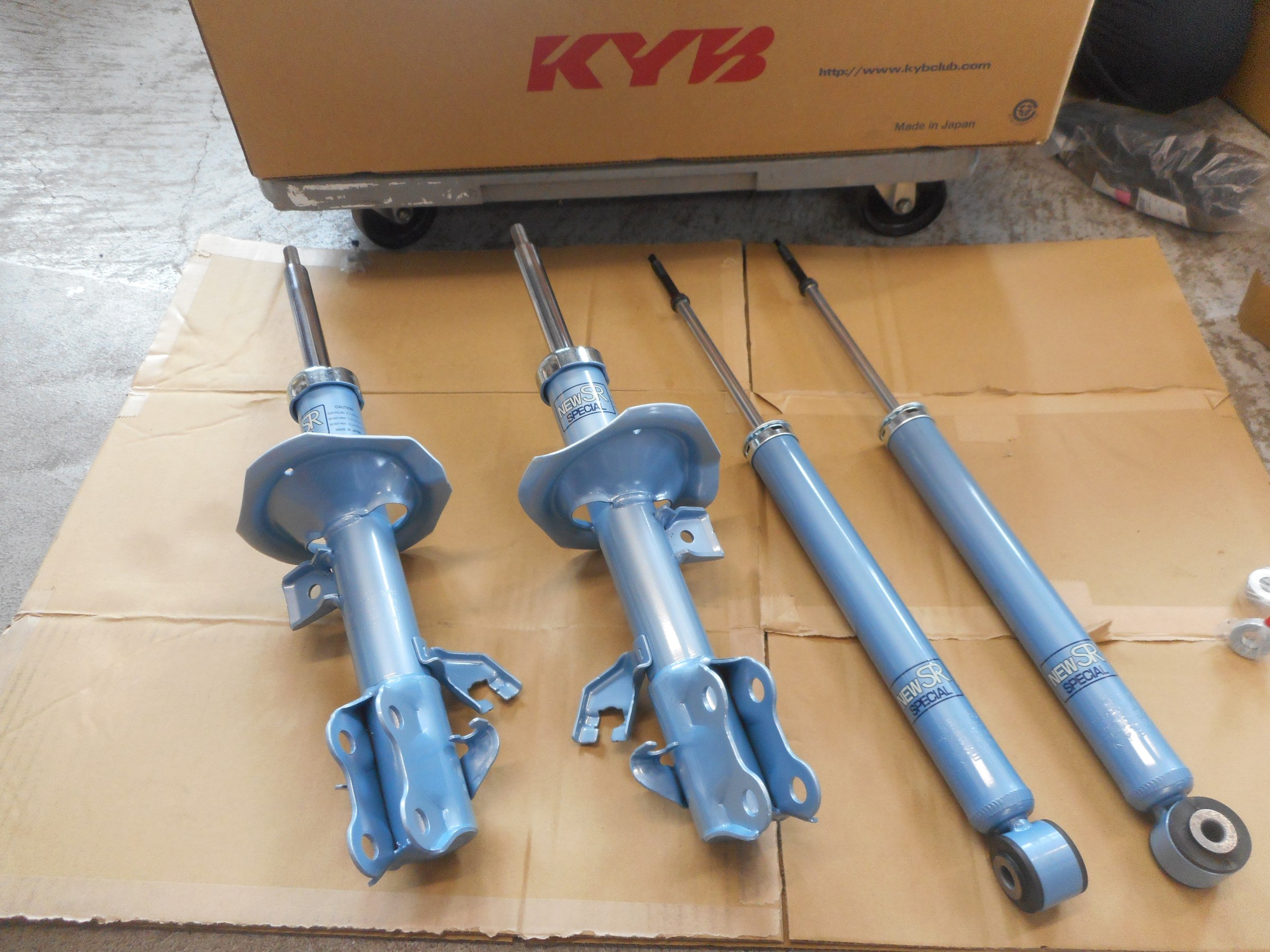 最安値に挑戦 Kyb カヤバ ショックアブソーバー New Srスペシャル リア 左右セット ブルーバードシルフィ シルフィ Tg10 Qrdd 2wd 00 10 05 12 離島 沖縄配送 人気第6位 Aivs60 Org