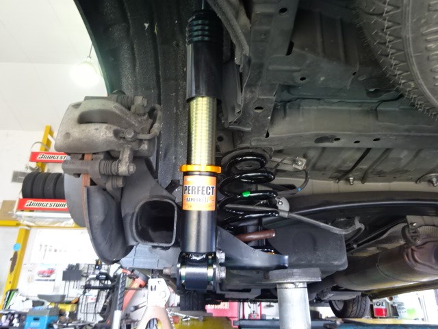 20ヴェルファイア 足回り交換！ | トヨタ ヴェルファイア 足まわり