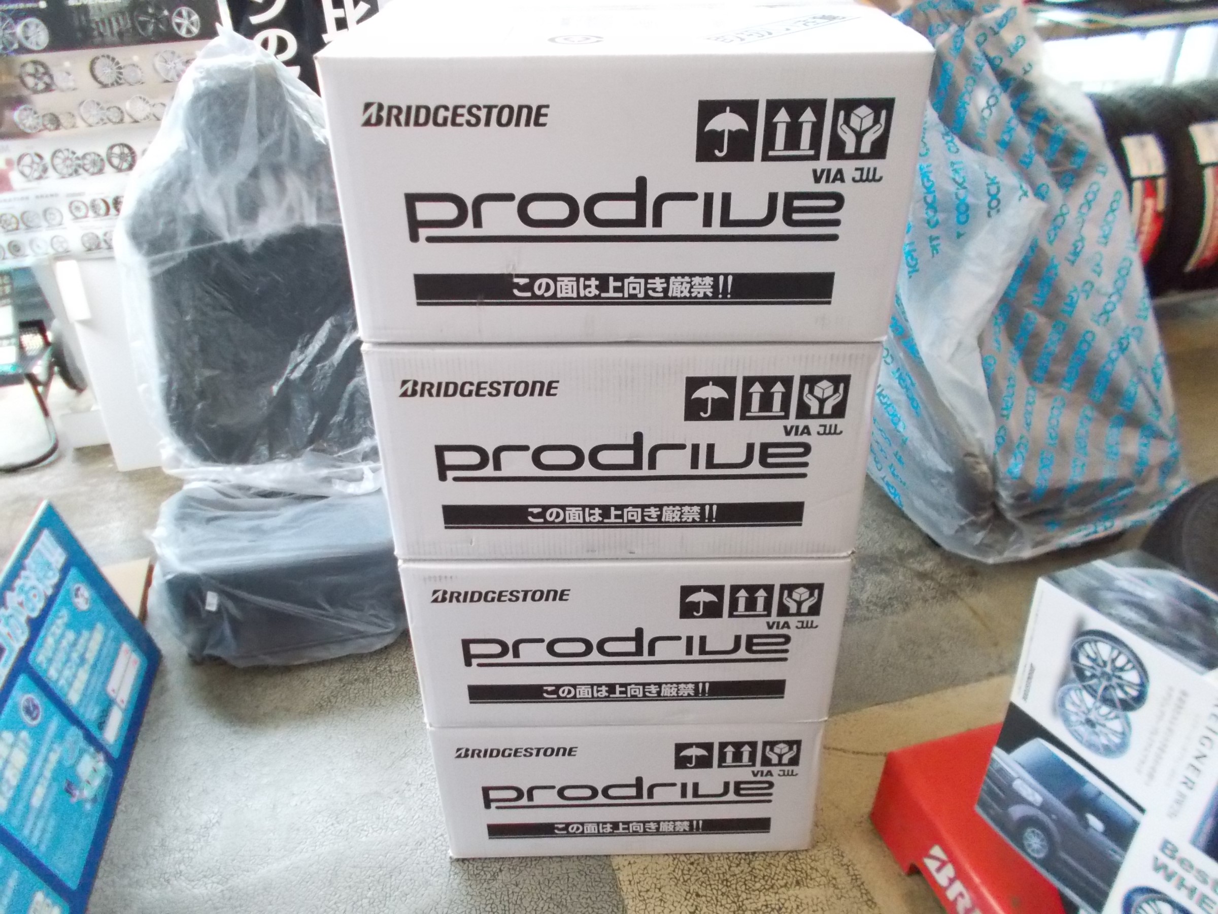 プリウス プロドライブ製鍛造アルミホイール「GC-012L」装着