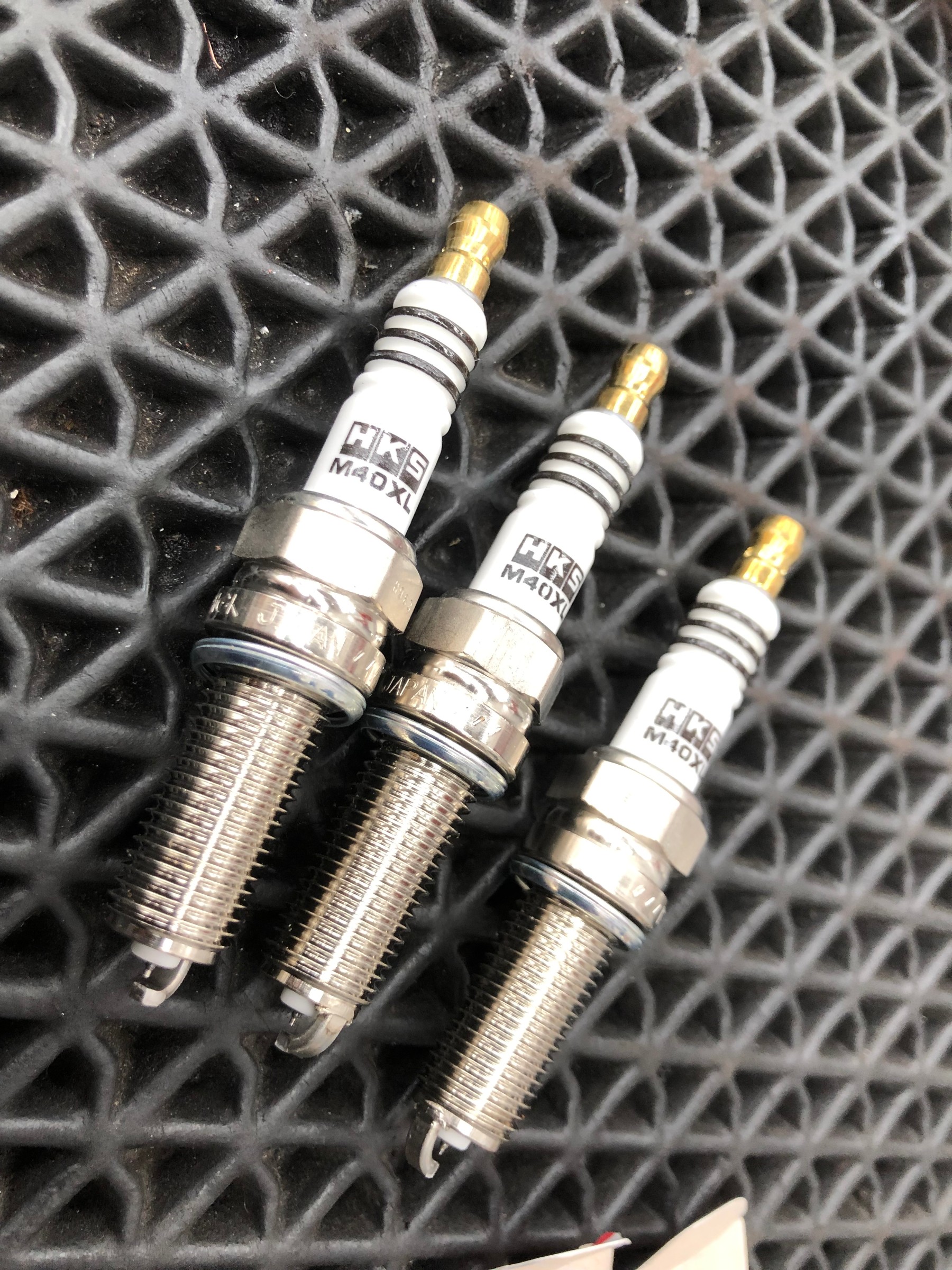 ☆スズキ アルトワークス ✖ ブリッツ ECU&FLDメーター ✖ HKS レーシングプラグ☆ | スズキ アルトワークス 吸・排気系 HID・LED(その他電装系) > 電装系関連パーツ取付 | スタッフ 日記 | コクピット 荒井 | 車のカスタマイズにかかわるスタッフより ☆スズキ アルトワークス ✖ ブリッツ ECU&FLDメーター ✖ HKS レーシングプラグ☆ | スズキ アルトワークス 吸・排気系 HID・LED(その他電装系) > 電装系関連パーツ取付 | スタッフ 日記 | コクピット 荒井 | 車のカスタマイズにかかわるスタッフより