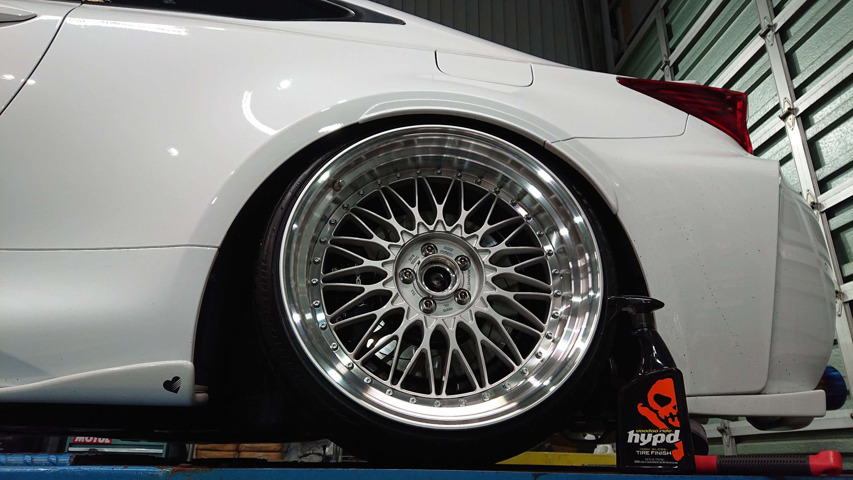 鍛造チタニウムナット取付 ／ サンダーボルト ジャパン Clubsport TF