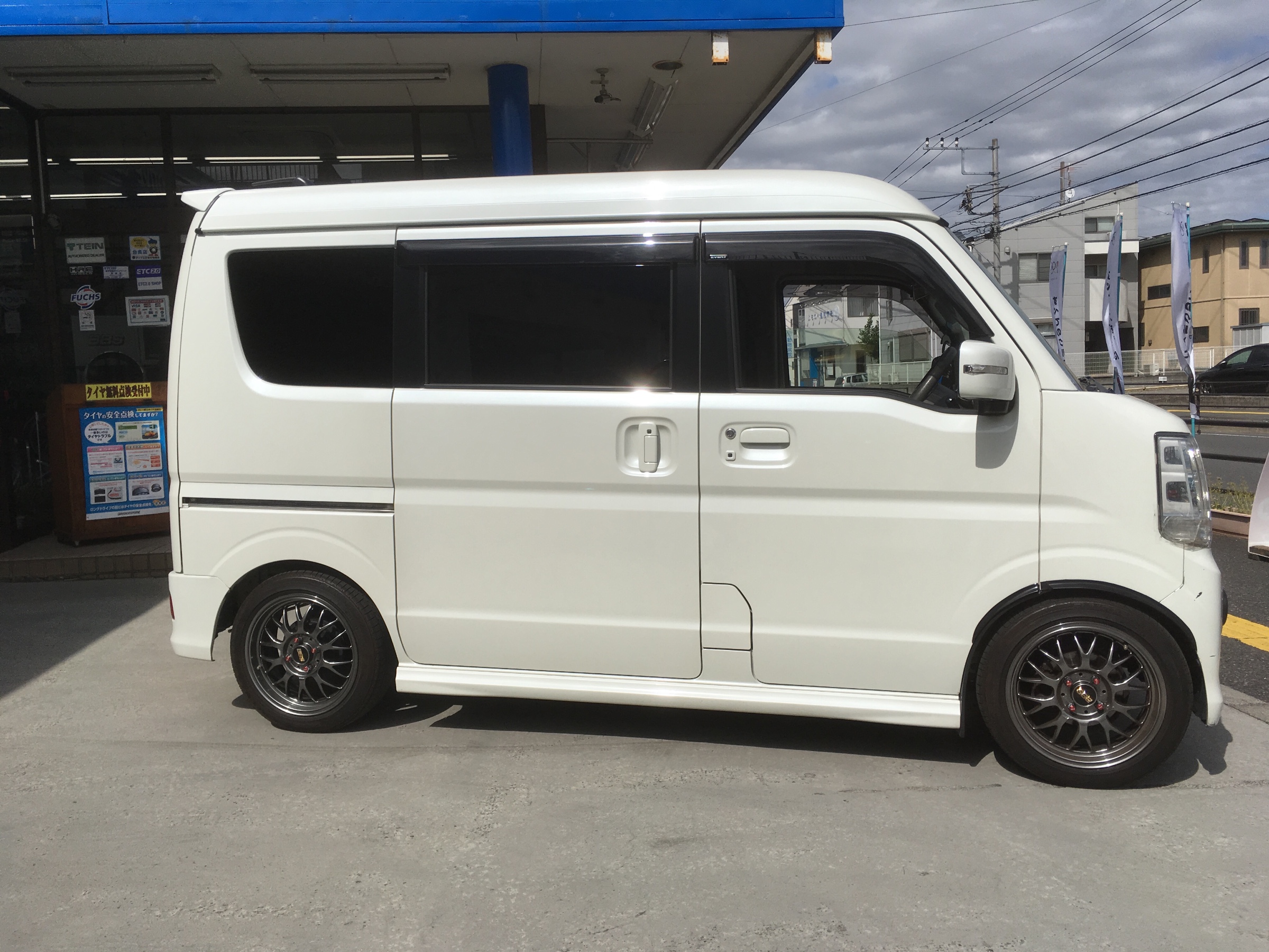 売り切れ必至! エブリィ 車高調 da17v BLITZ ブリッツ - サスペンション - app-zen.com 売り切れ必至! エブリィ 車高調 da17v BLITZ ブリッツ - サスペンション - app-zen.com
