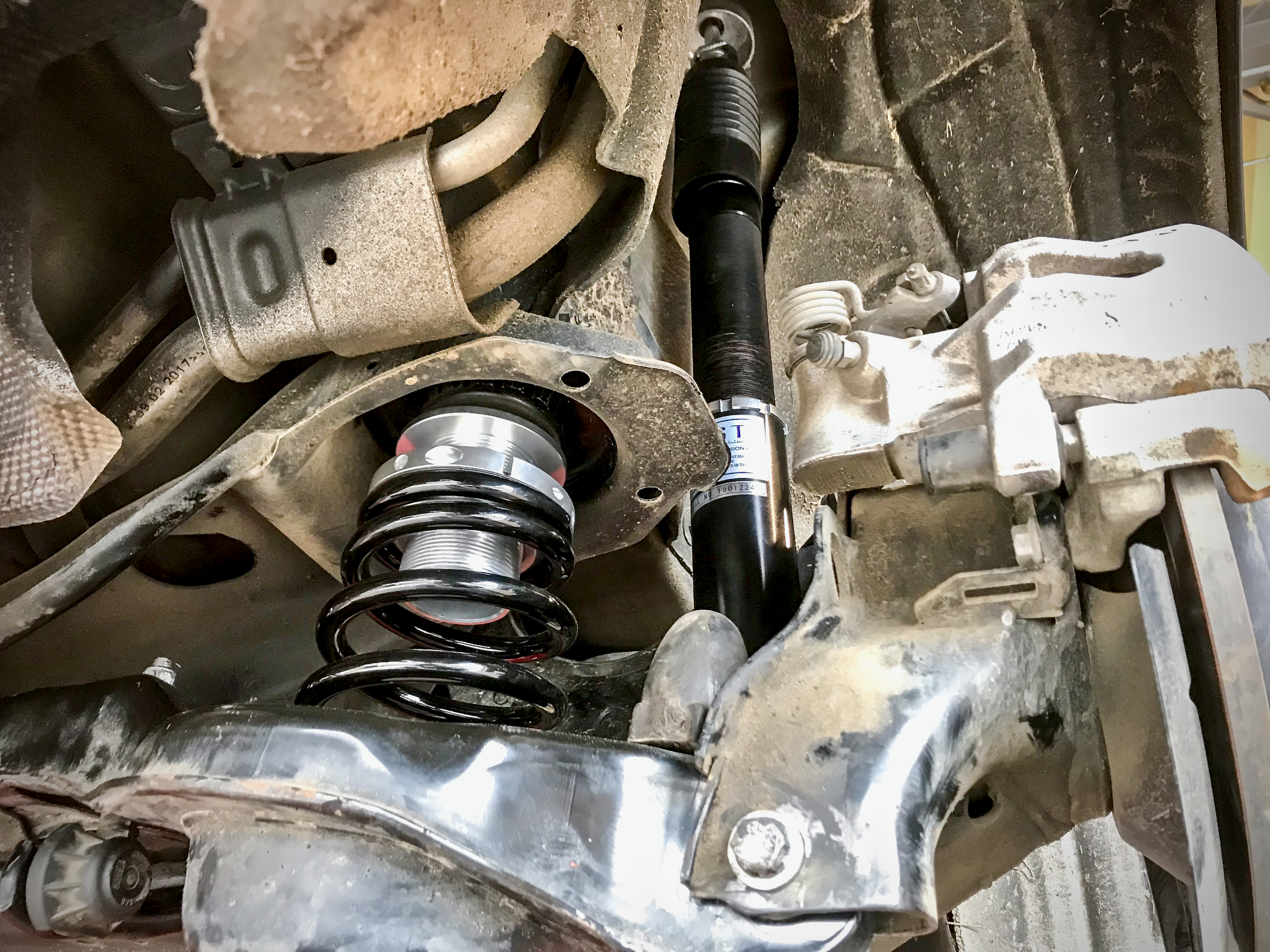 VOLVO V40 ✖ ERST SUSPENSION KIT | ボルボ V40 足まわり