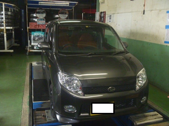 軽自動車だって 面白いのなんのって パート ダイハツ Hid Led その他電装系 Hid Led その他電装系 電装系関連パーツ取付 アフターパーツ取り付け事例 コクピット 麻生 お店の得意技紹介