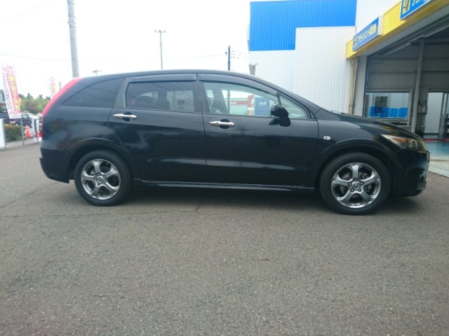 Rn9ストリーム 車高調でリフレッシュ ホンダ ストリーム 足まわり サスペンション ブレーキ アライメント調整 スタッフ日記 コクピット 107 車のカスタマイズにかかわるスタッフより