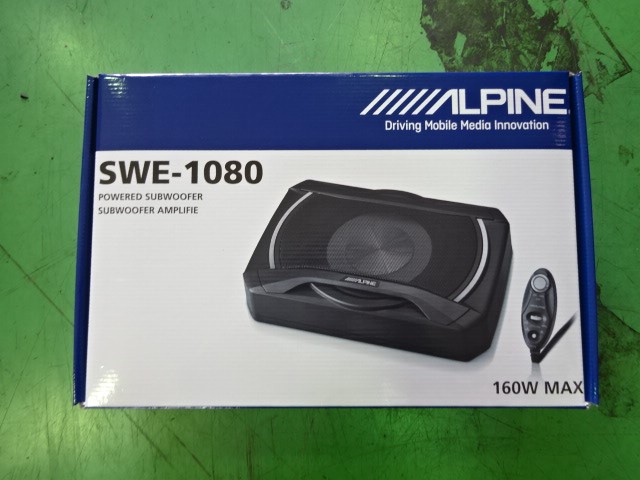 フィットハイブリッド サブウーファー 補強バー取付け ホンダ フィットハイブリッド 足まわり サスペンション ブレーキ 足まわり サスペンション ブレーキ その他足回り関連パーツ スタッフ日記 コクピット さつま岸和田