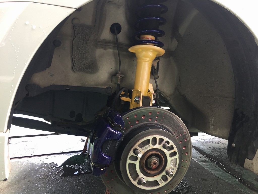 マツダAZワゴン 足回りリフレッシュ KYBローファースポーツ・四輪