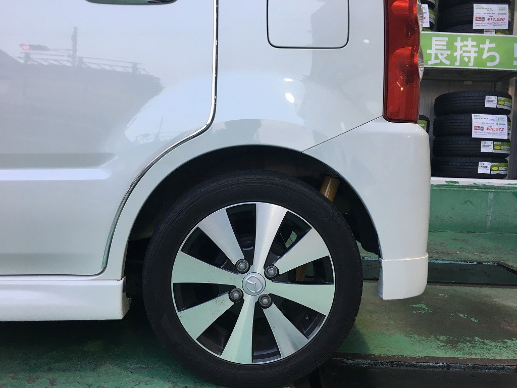 マツダAZワゴン 足回りリフレッシュ KYBローファースポーツ・四輪